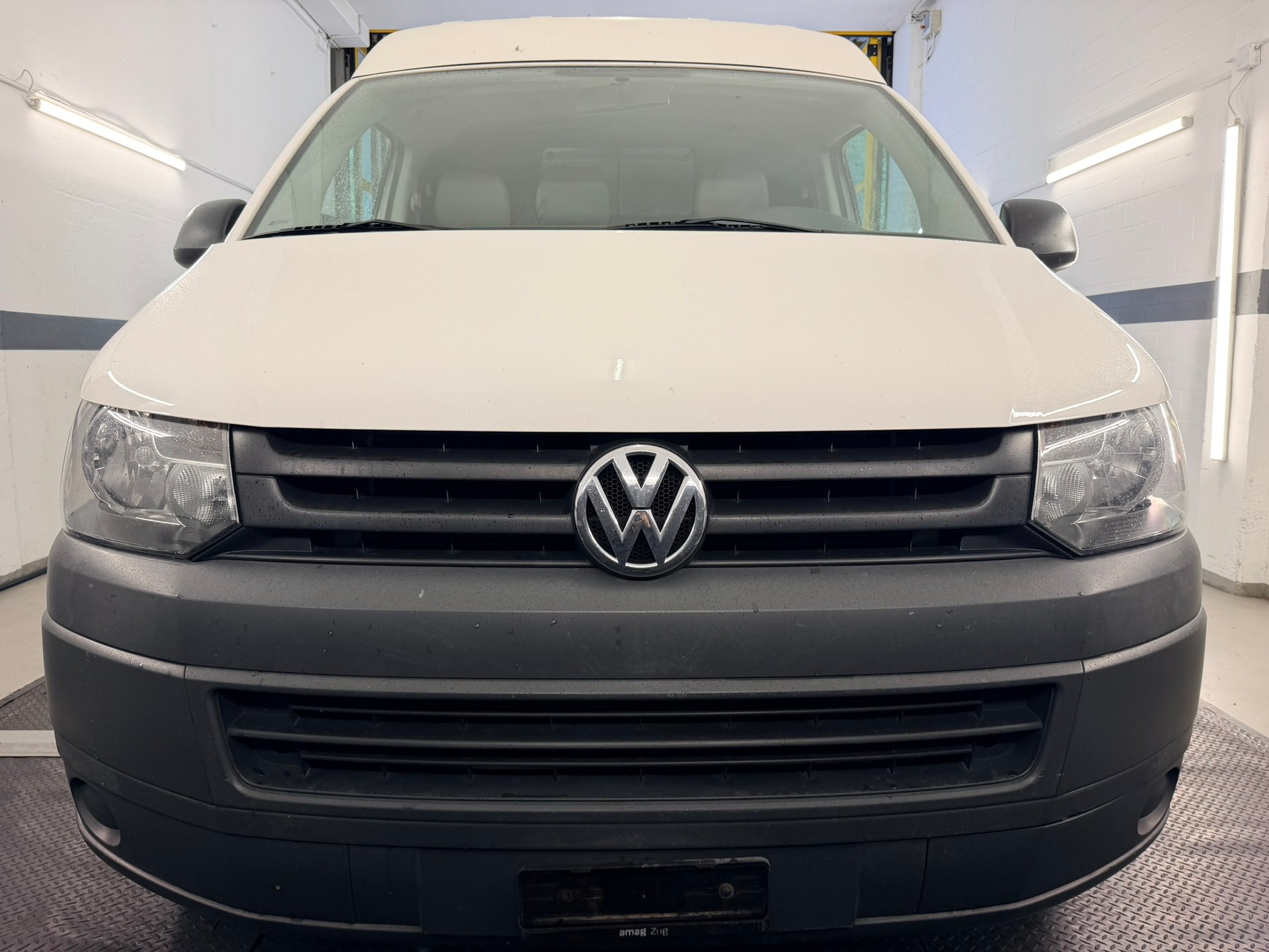 VW T5 2.0 TDI DSG-image-1