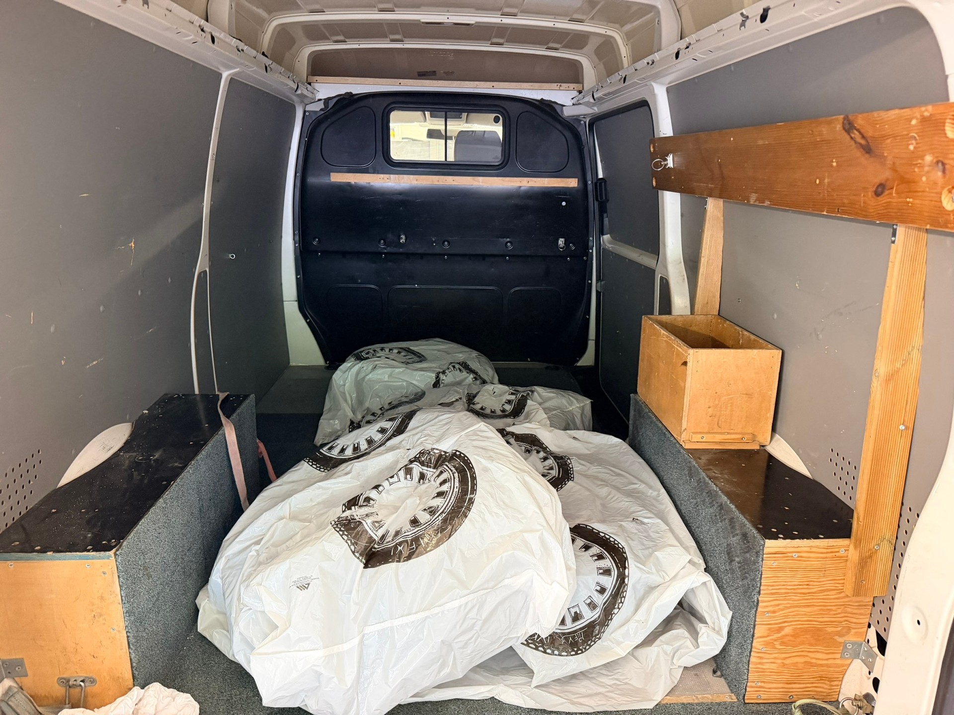 VW T5 2.0 TDI DSG-image-6