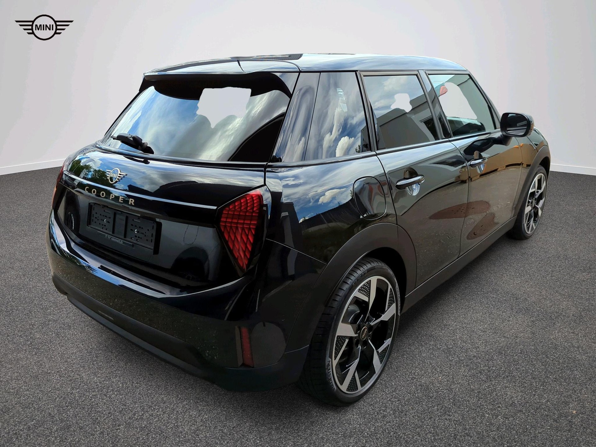 MINI Cooper 5 door C-image-3