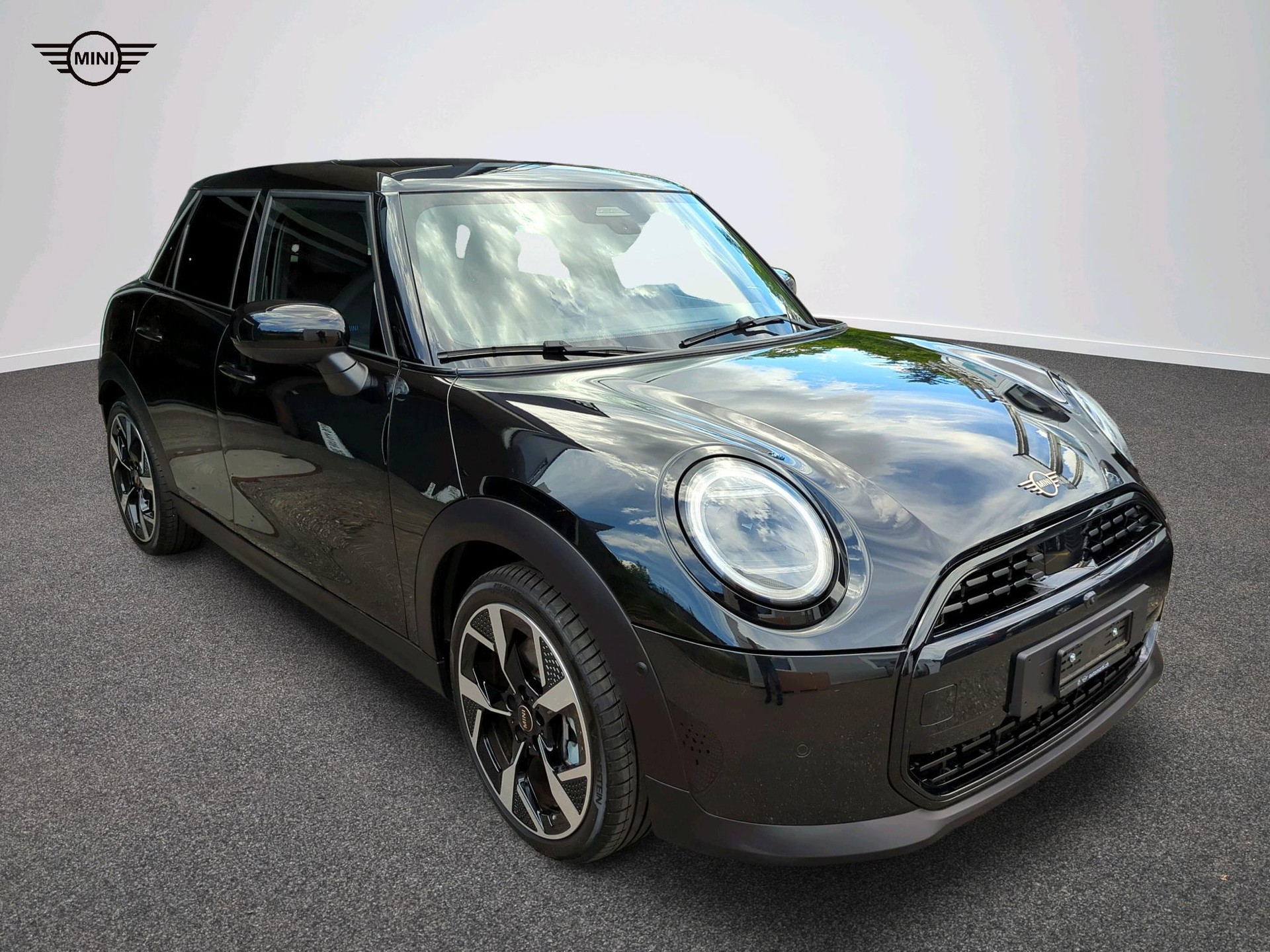 MINI Cooper 5 door C-image-11