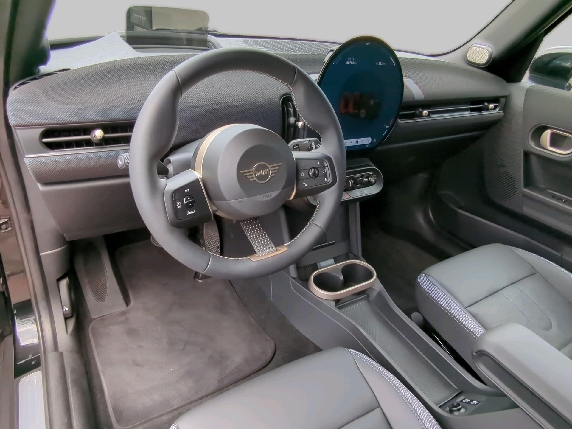 MINI Cooper 5 door C-image-10