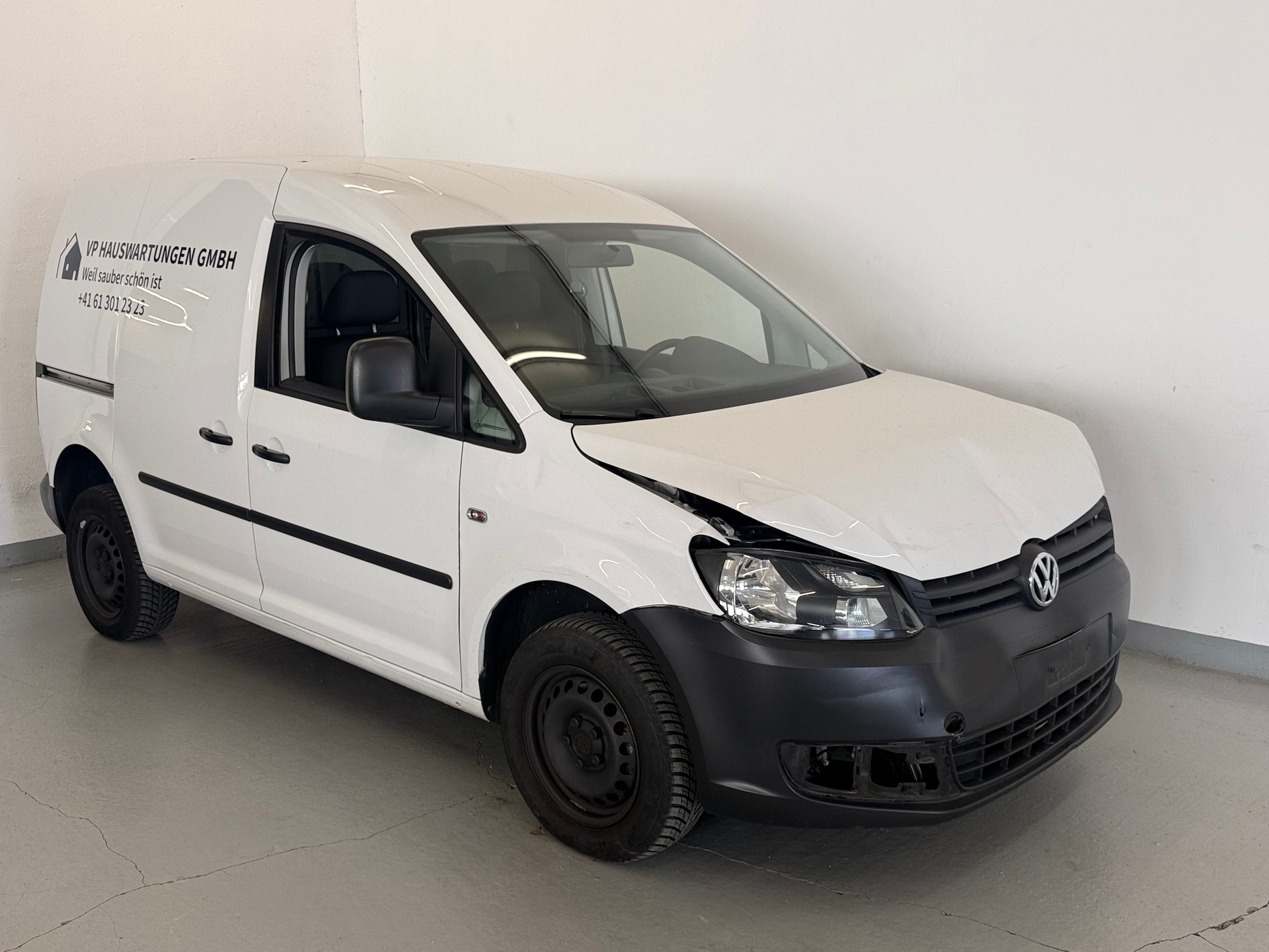 VW Caddy 2.0 TDI 4Motion-image-2