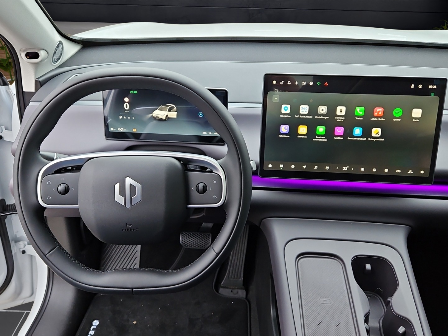 LEAPMOTOR C10 1.5 Hybrid EV-image-6