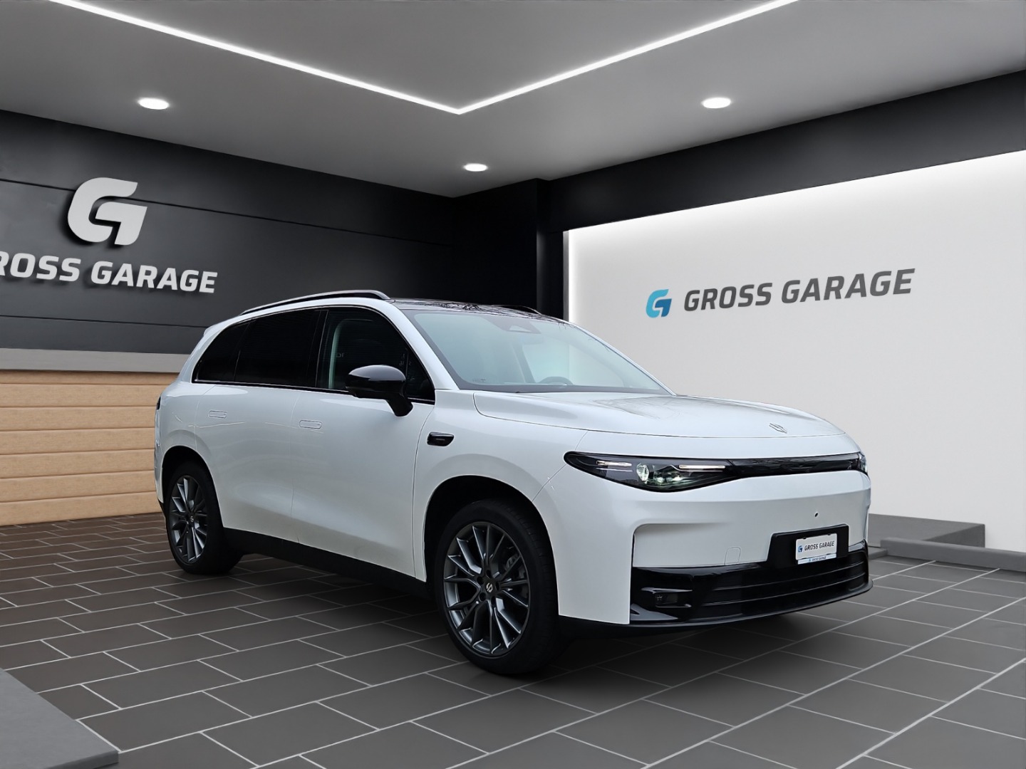 LEAPMOTOR C10 1.5 Hybrid EV-image-0