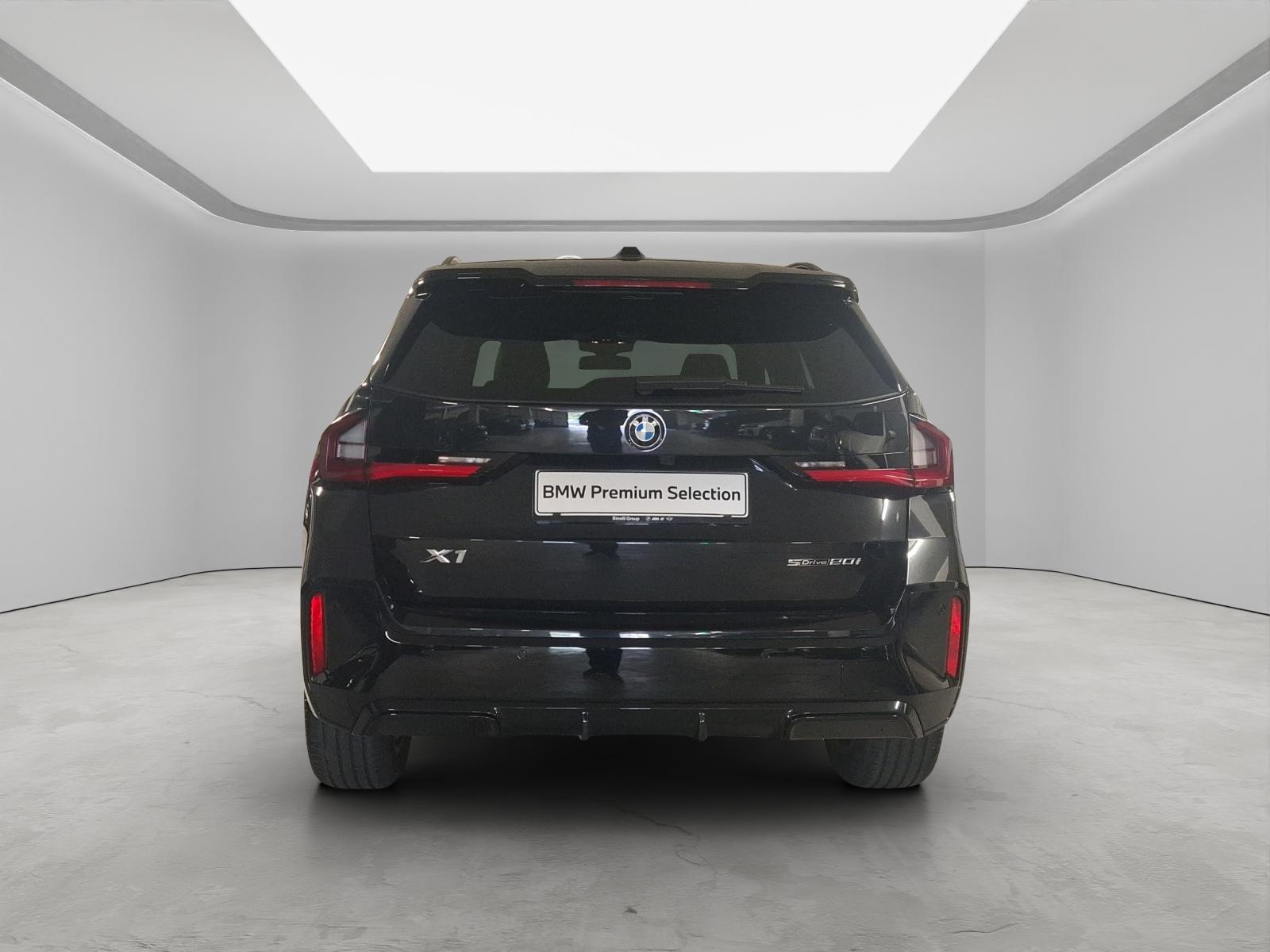 BMW X1 20i sDrive paddles-image-14
