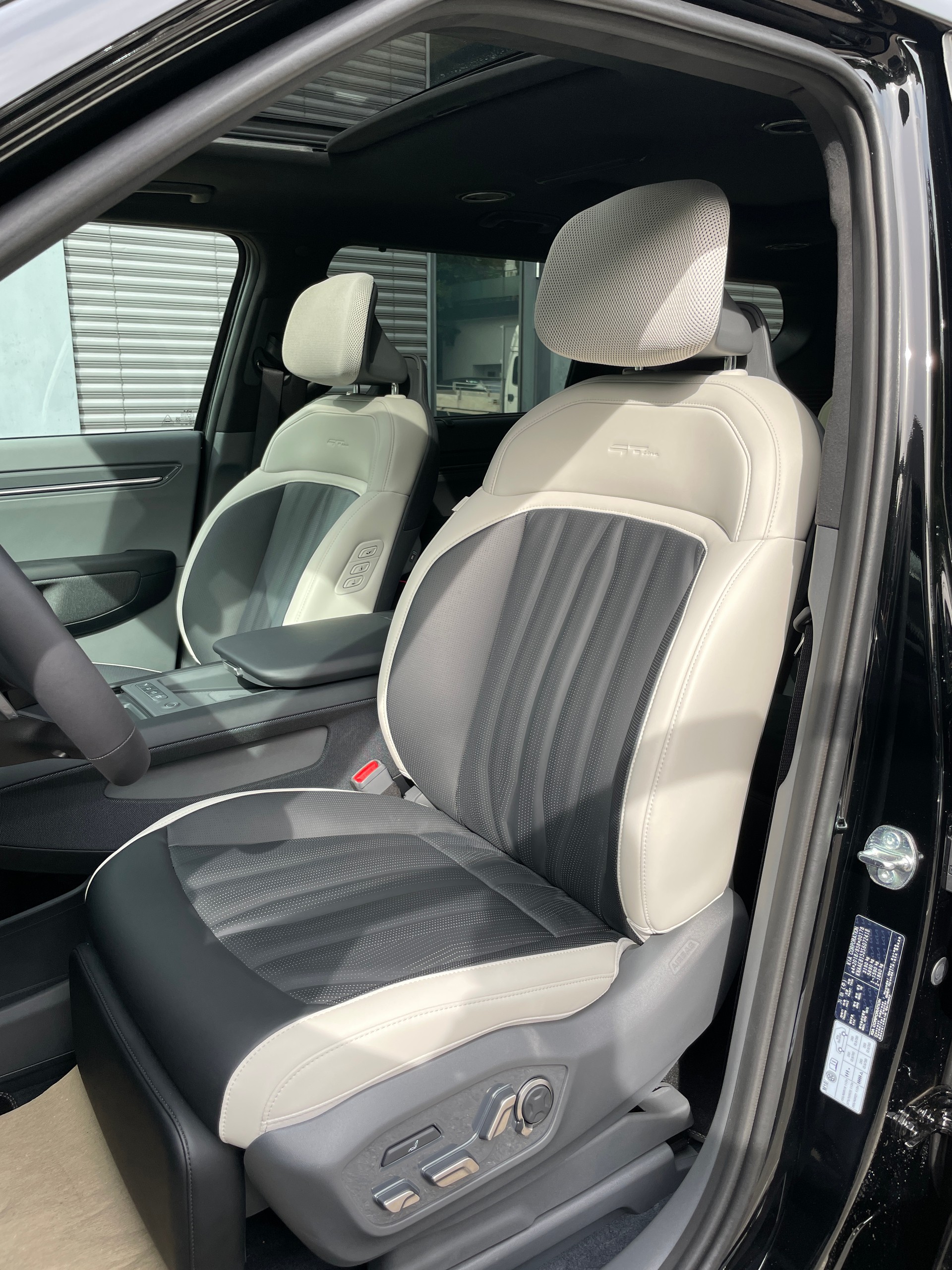 KIA EV9 99,8 kWh GT-Line 4x4 Relaxation Seat 6 Sitze-image-20
