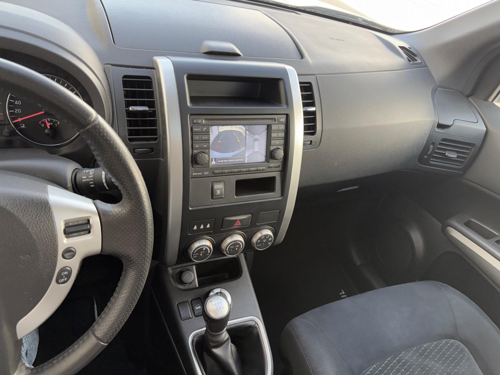 NISSAN X-Trail 2.0 dCi 16V SE-image-7