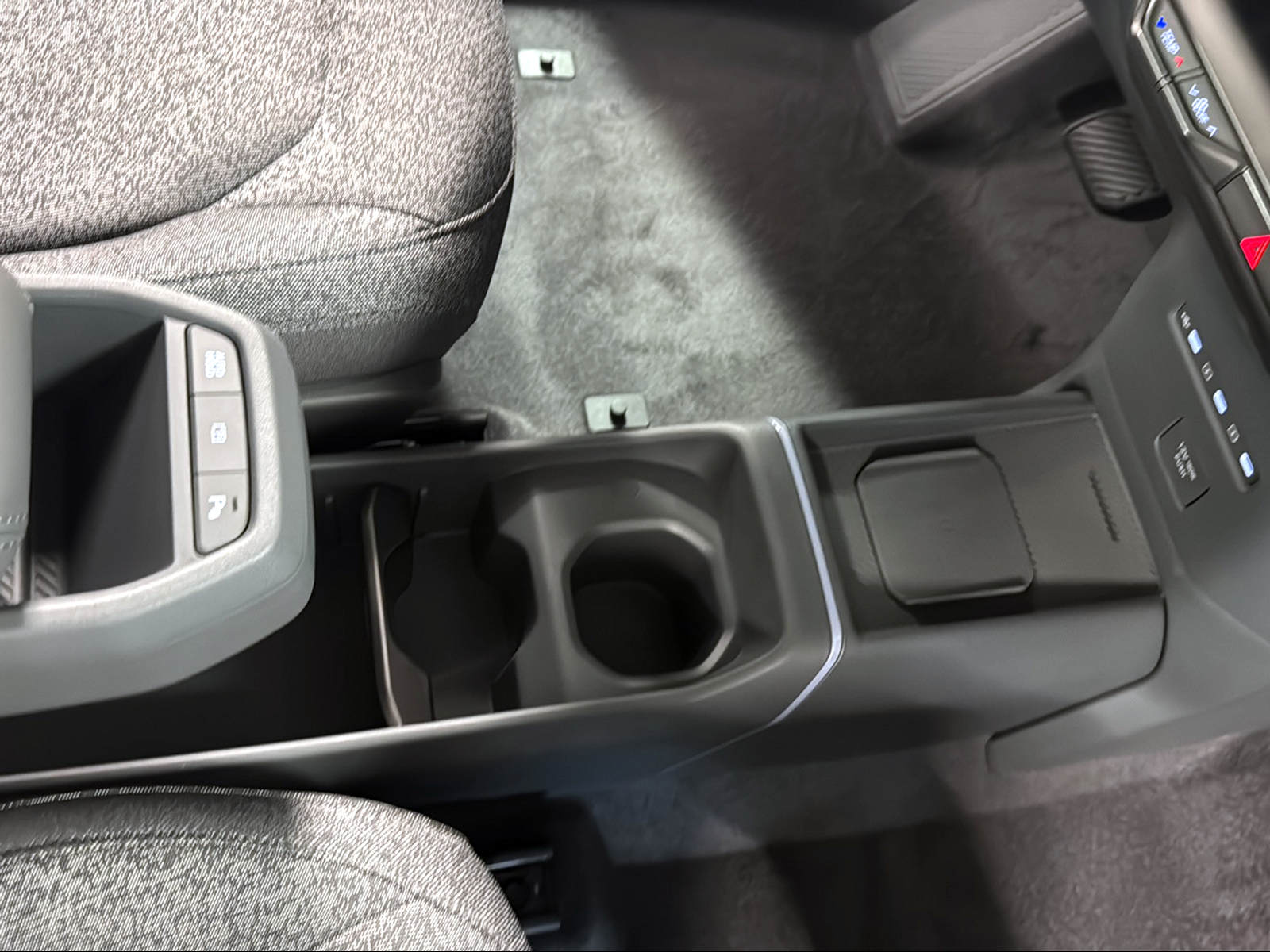 KIA EV2 42 kWh Earth-image-24