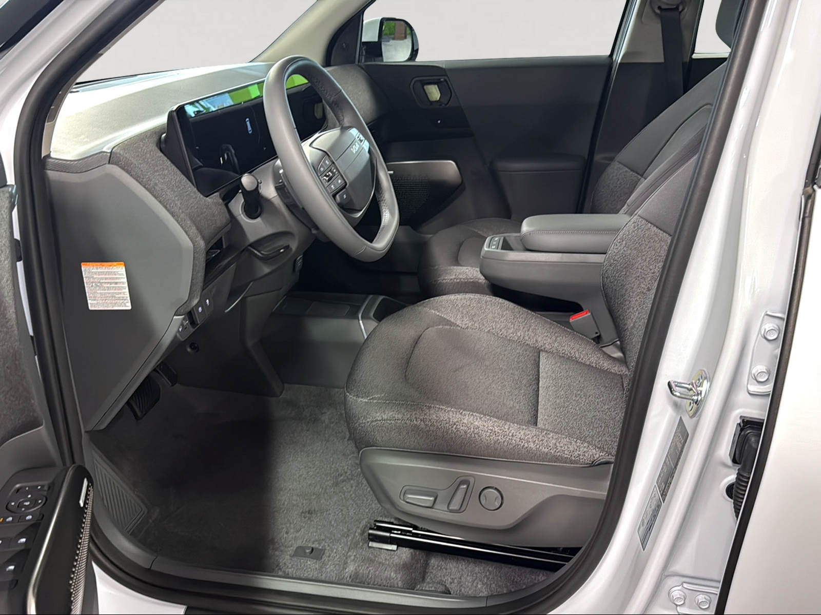 KIA EV2 42 kWh Earth-image-14