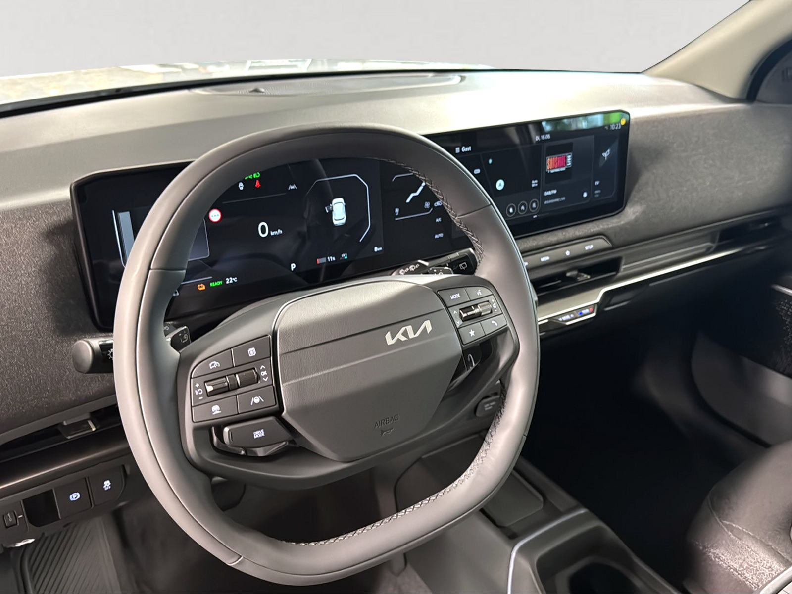 KIA EV2 42 kWh Earth-image-15