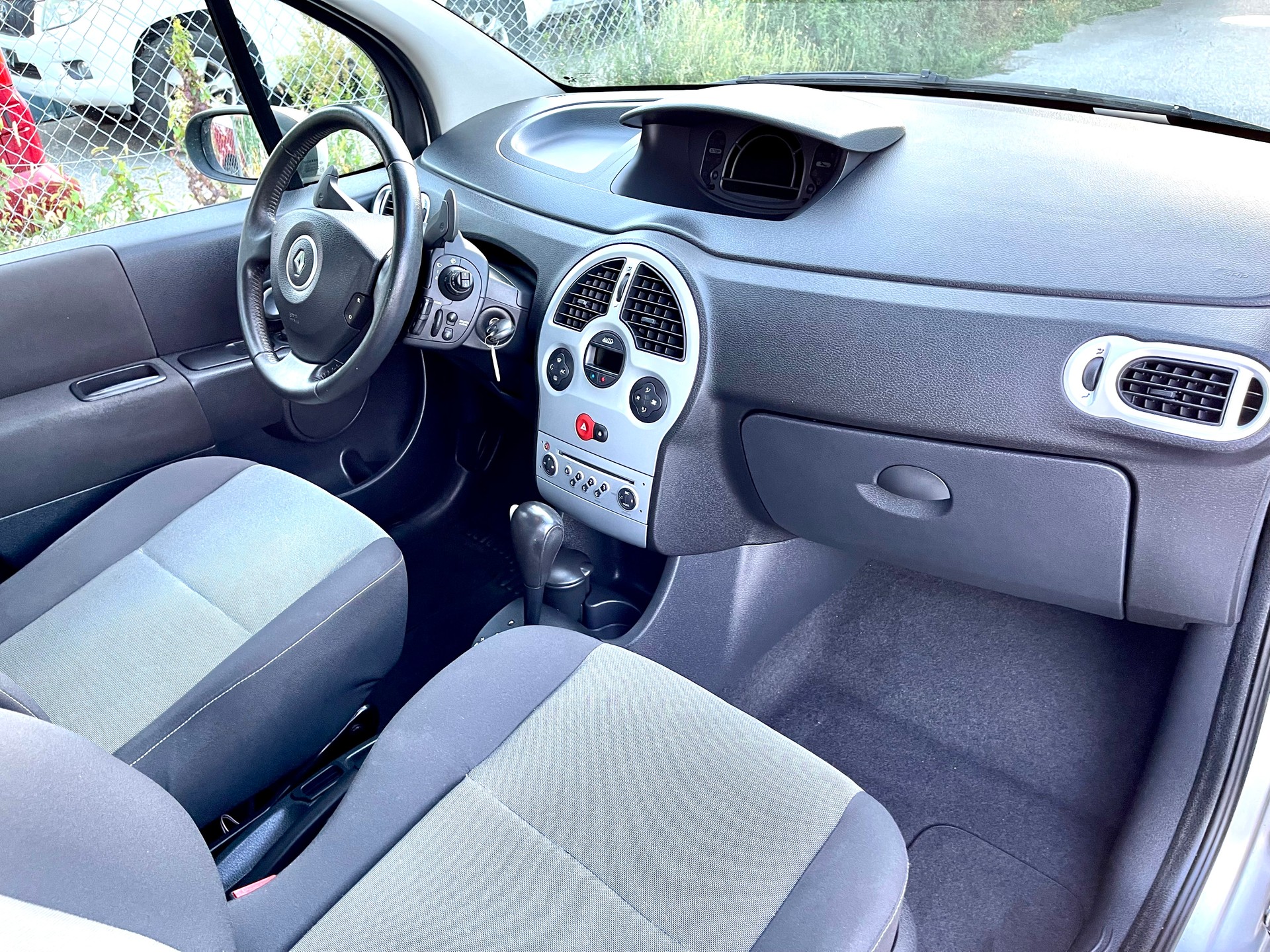 RENAULT Modus 1.6 16V Exception Automatic-image-3