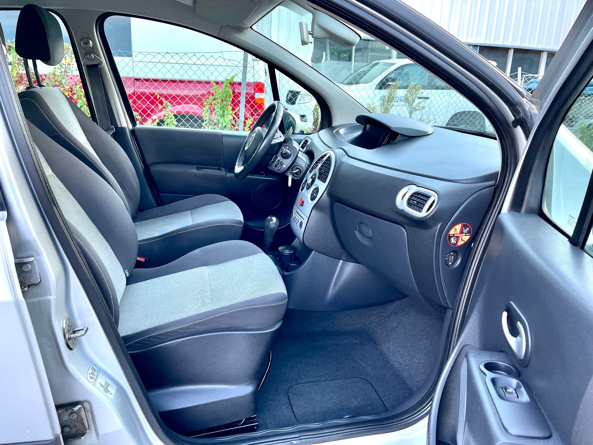 RENAULT Modus 1.6 16V Exception Automatic-image-14