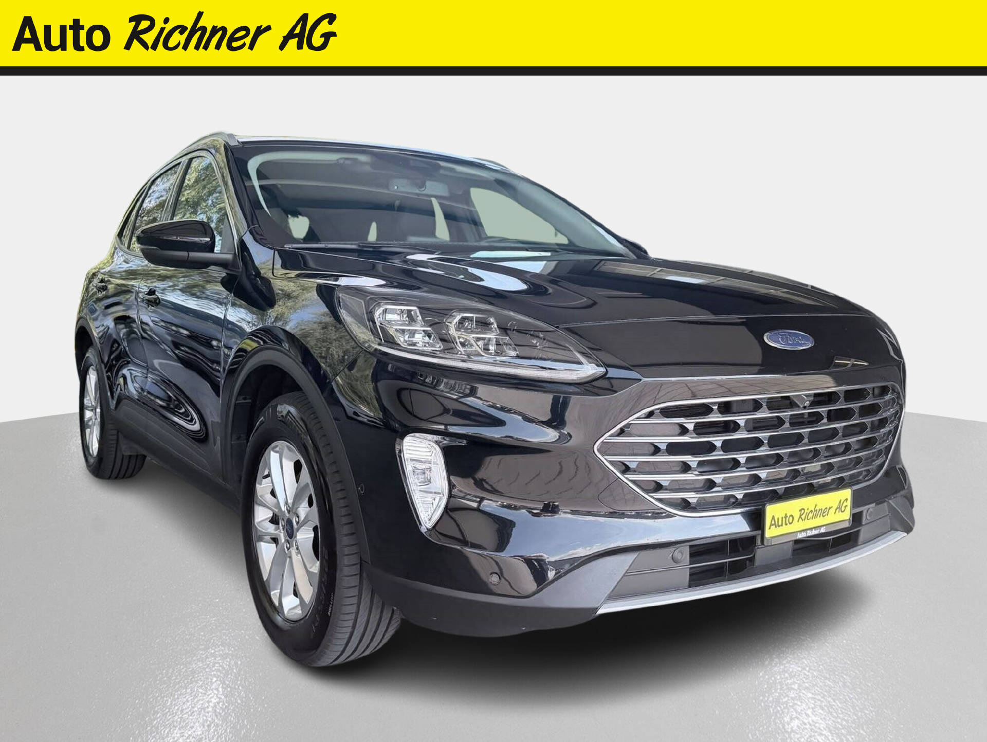 FORD Kuga 2.5 Hybrid Titanium X 4x4-image-0