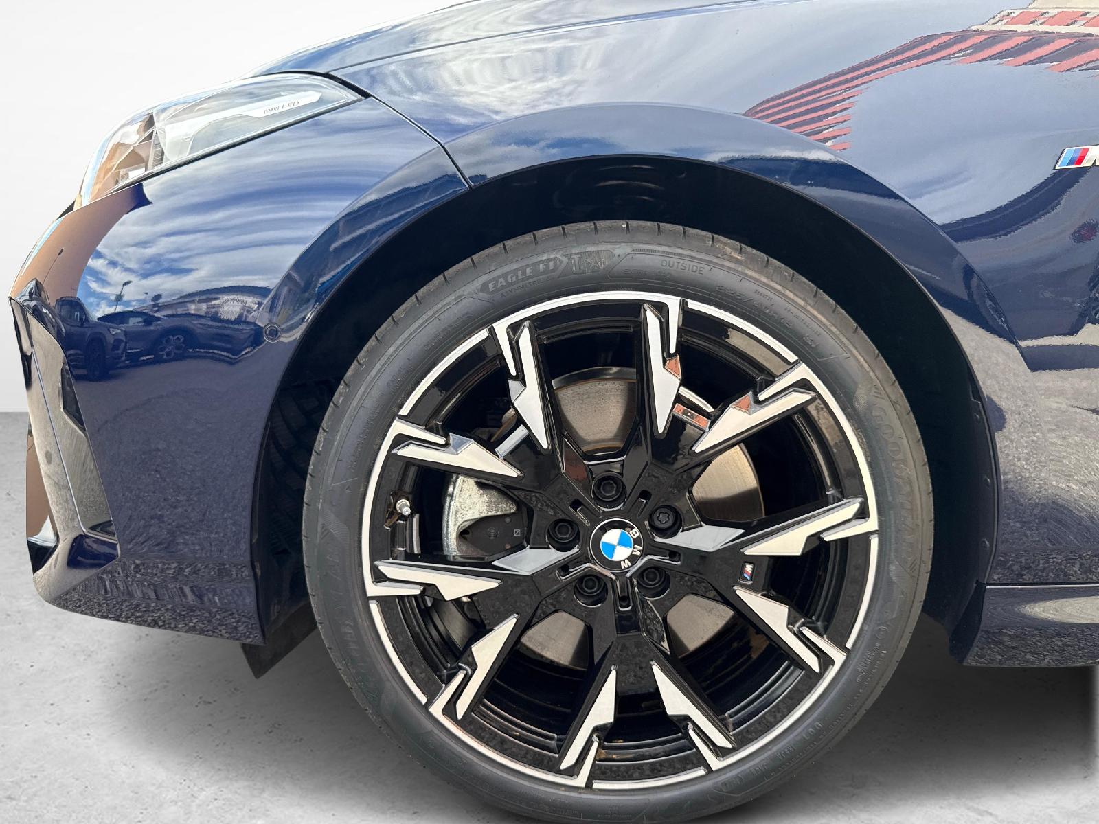 BMW 123 xDrive-image-18