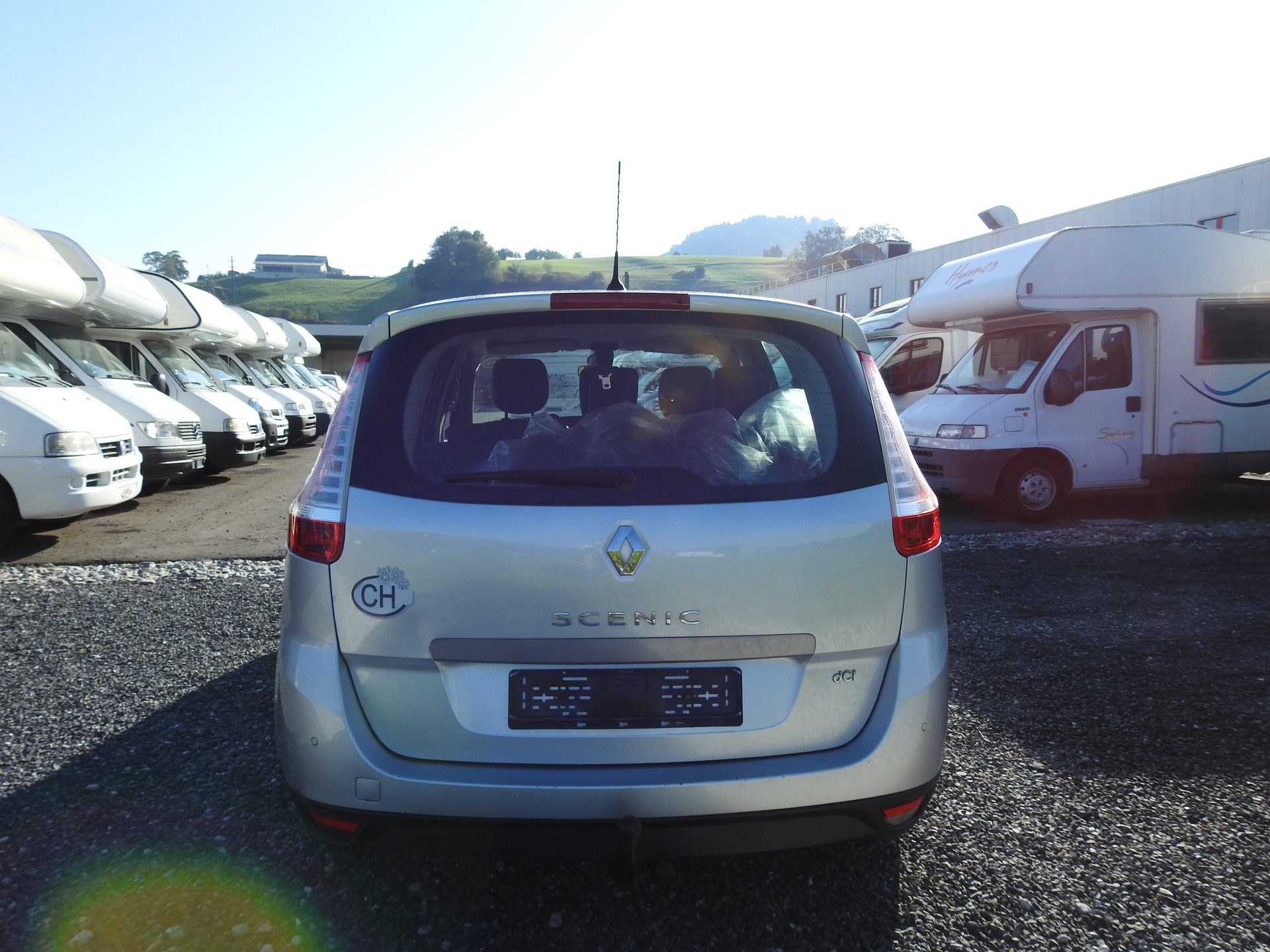 RENAULT Grand Scénic 1.9 dCi Dynamique-image-4