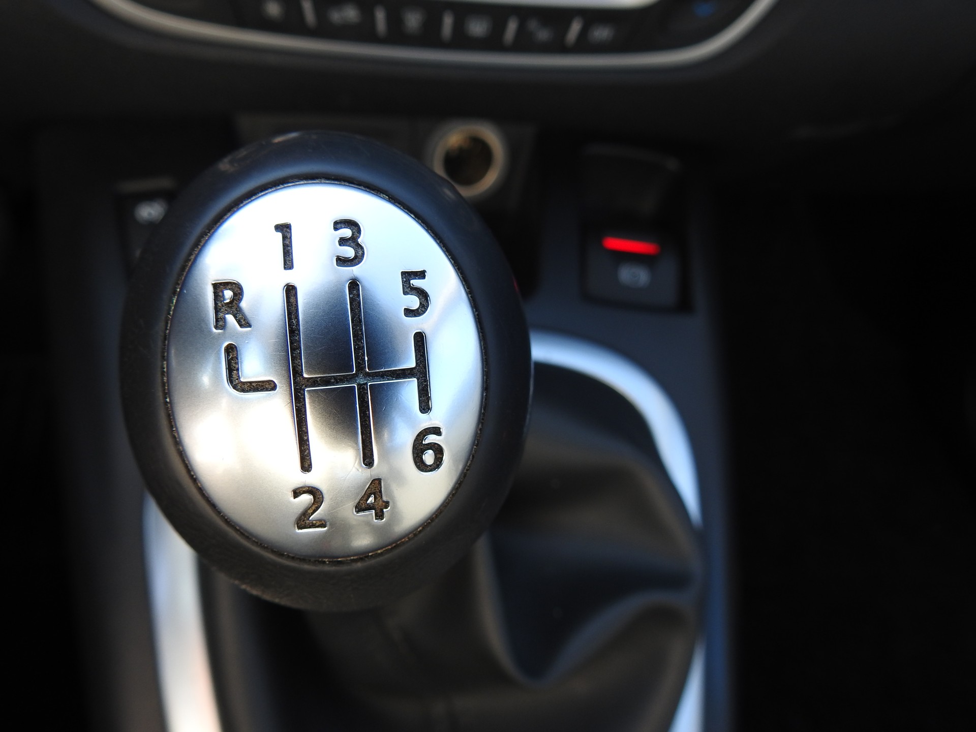RENAULT Grand Scénic 1.9 dCi Dynamique-image-19