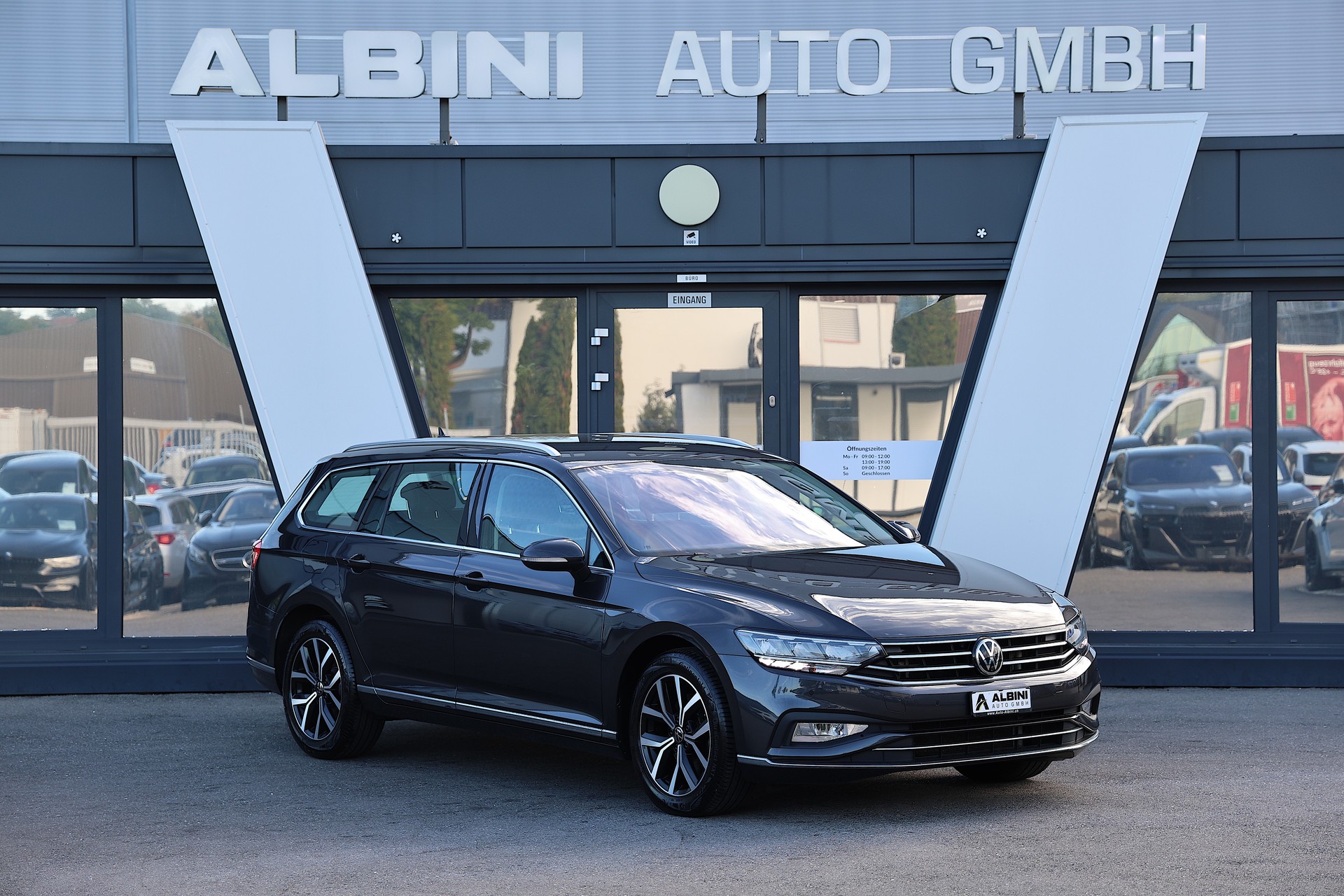 VW Passat Variant 2.0 TDI 200 Elegance DSG 4m-image-1