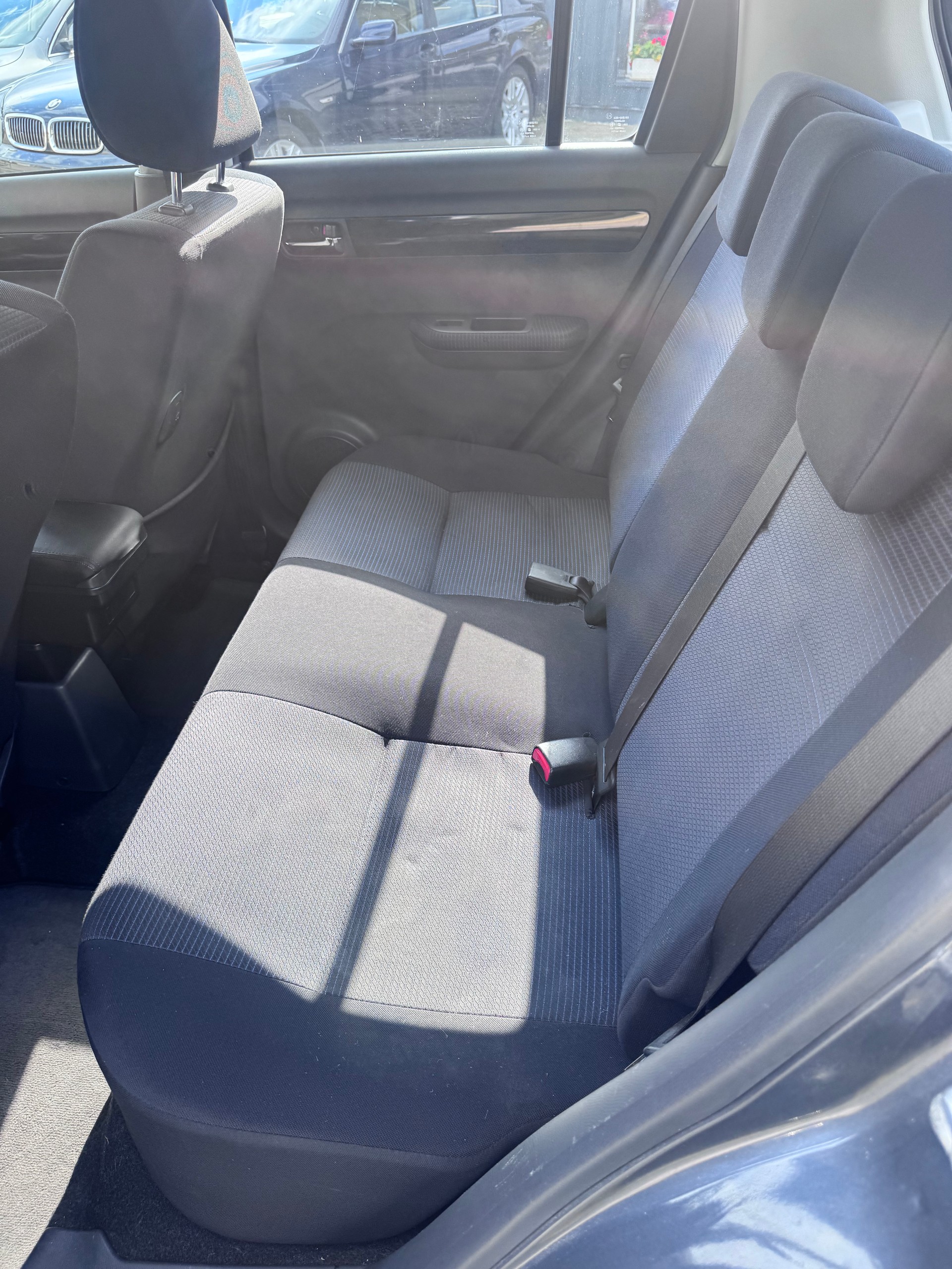 SUZUKI Swift 1.3i 16V GL Top 4x4-image-5