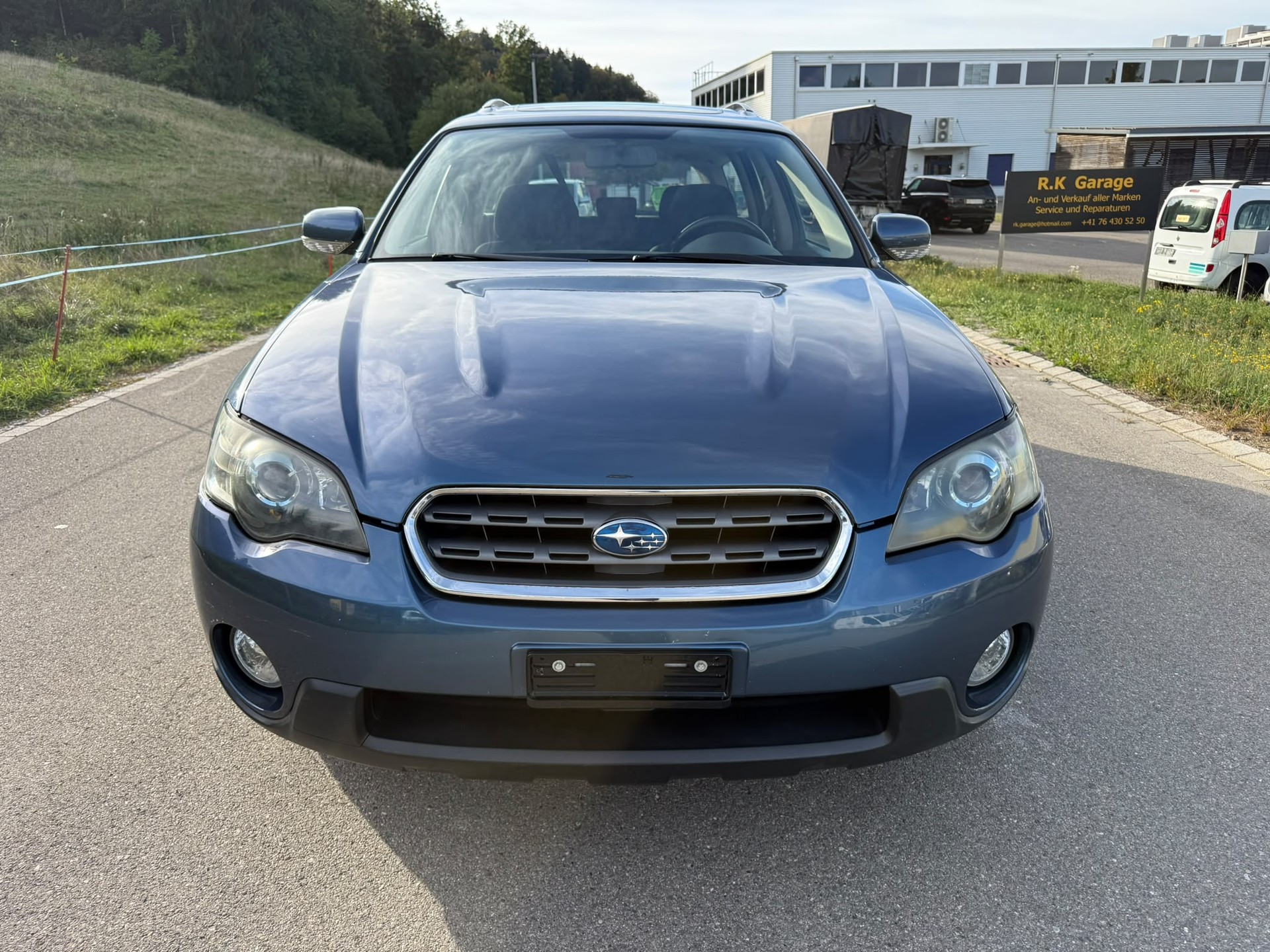 SUBARU Outback 2.5i AWD-image-3