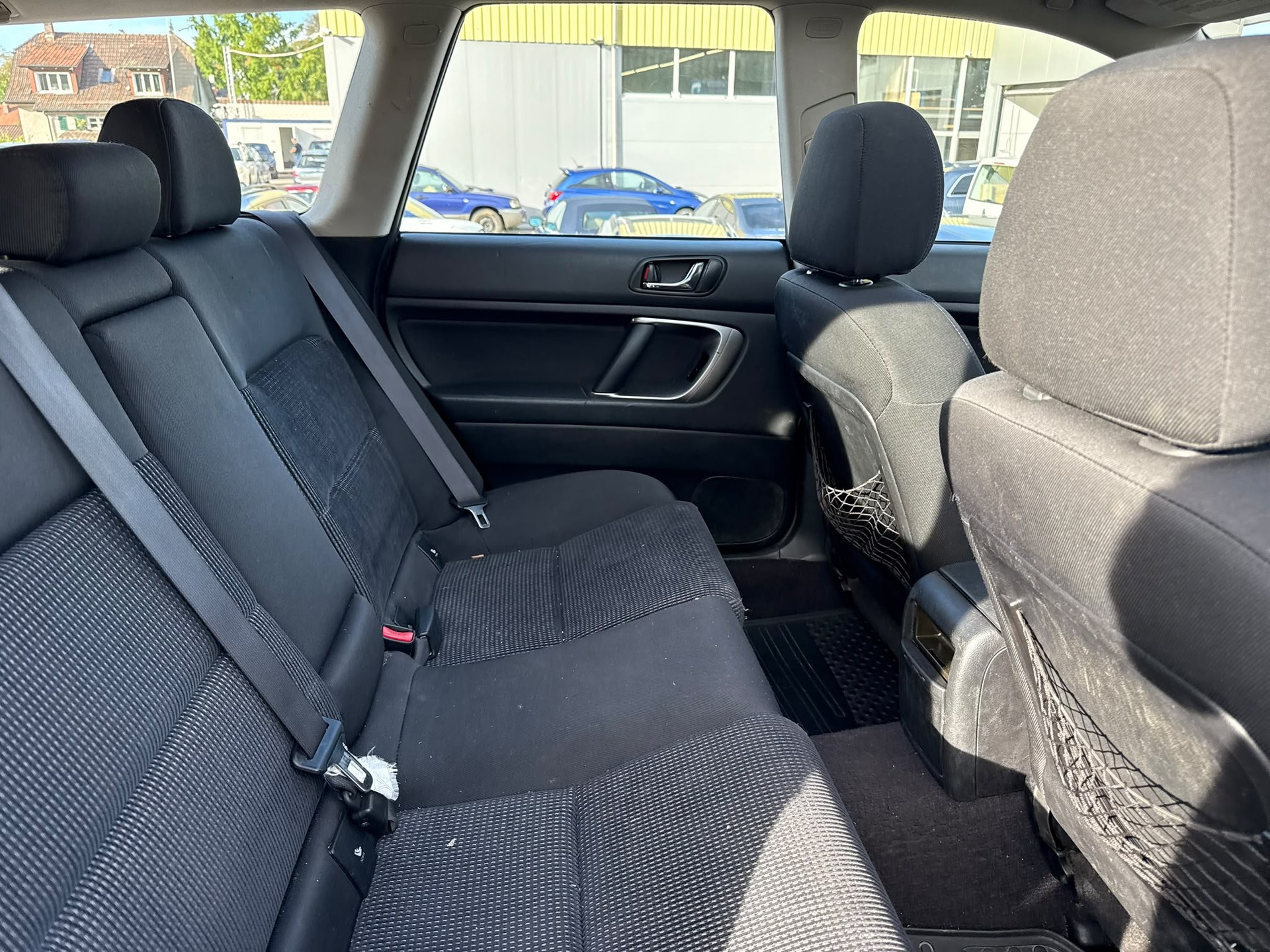 SUBARU Outback 2.5i AWD-image-10