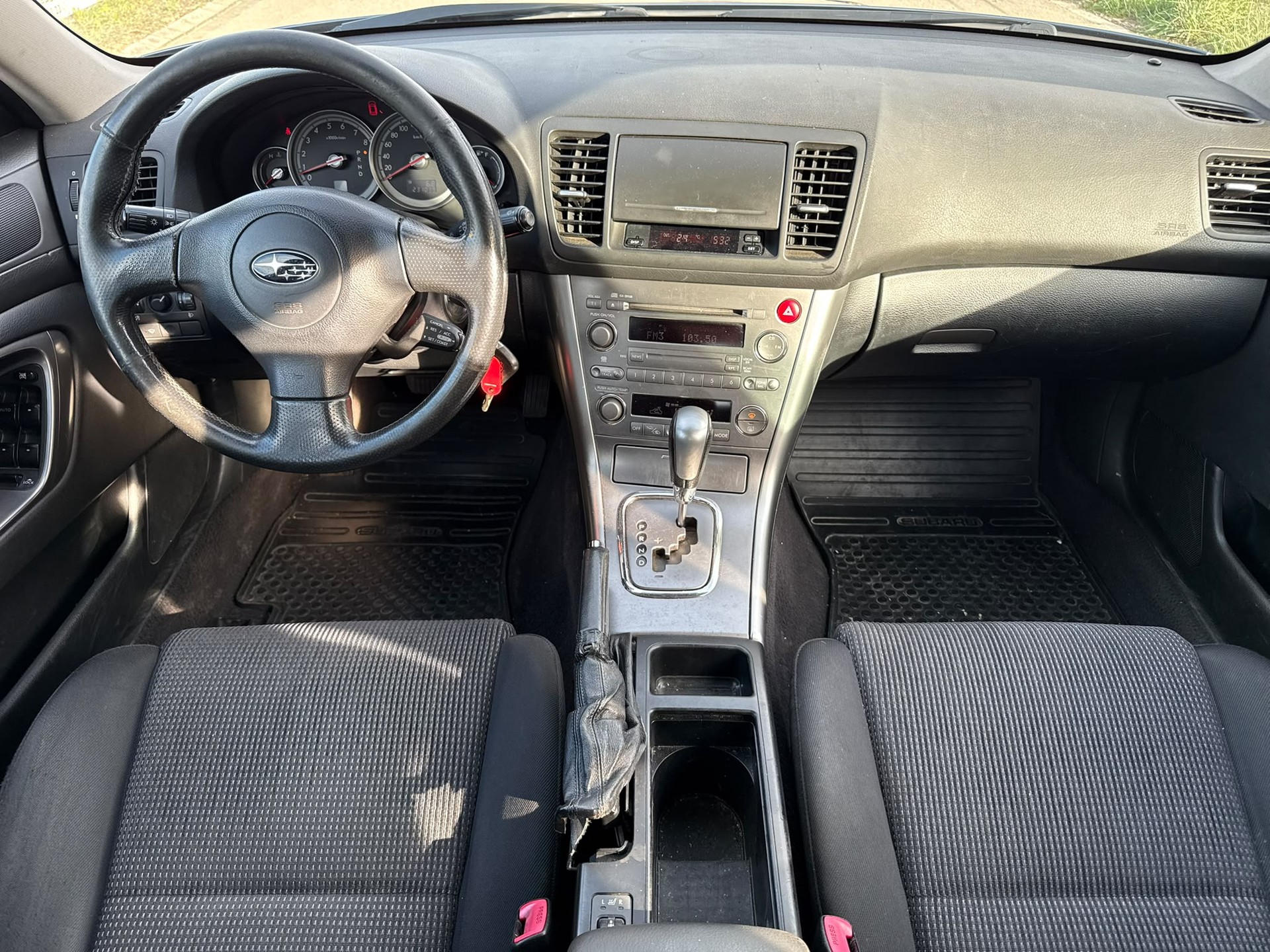SUBARU Outback 2.5i AWD-image-14