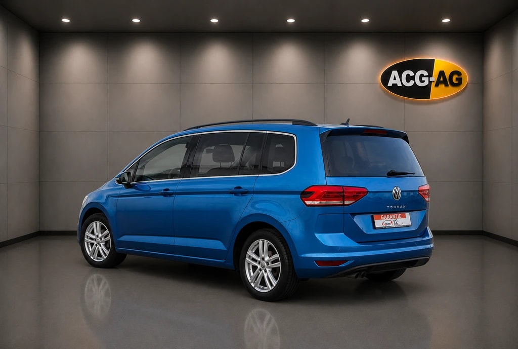 VW Touran 2.0 TDI BlueMotion Technology Comfortline DSG ** 7-Plätzer ** Gr-Navi ** RF-Kamera ** ACC ** Sitzheizung ** Ab MFK **-image-6