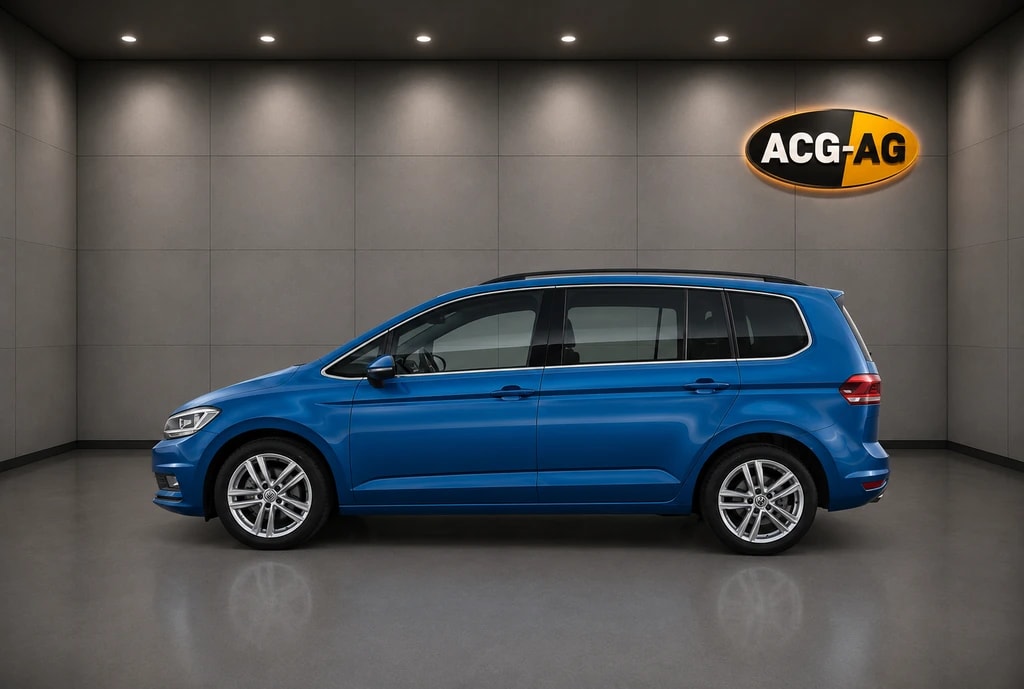 VW Touran 2.0 TDI BlueMotion Technology Comfortline DSG ** 7-Plätzer ** Gr-Navi ** RF-Kamera ** ACC ** Sitzheizung ** Ab MFK **-image-3
