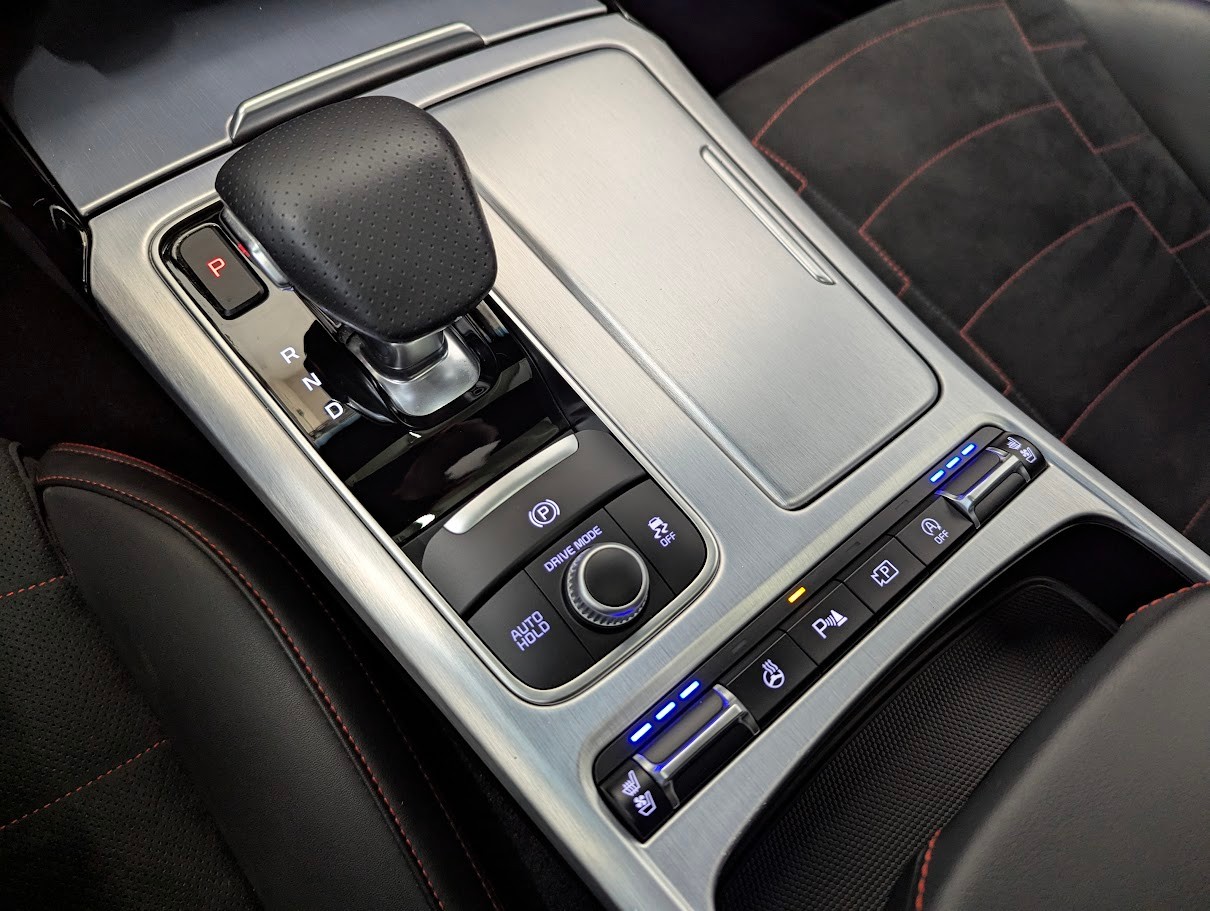 KIA Stinger GT 3.3 V6T-GDi*7J GAR BASTUCK-AGA FULL-OPTIONS NAVI LED 360CAM SCHIEBEDACH FULL-ASSISTS UVM*-image-24