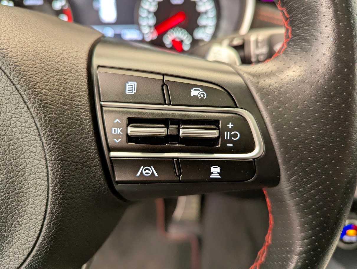 KIA Stinger GT 3.3 V6T-GDi*7J GAR BASTUCK-AGA FULL-OPTIONS NAVI LED 360CAM SCHIEBEDACH FULL-ASSISTS UVM*-image-10