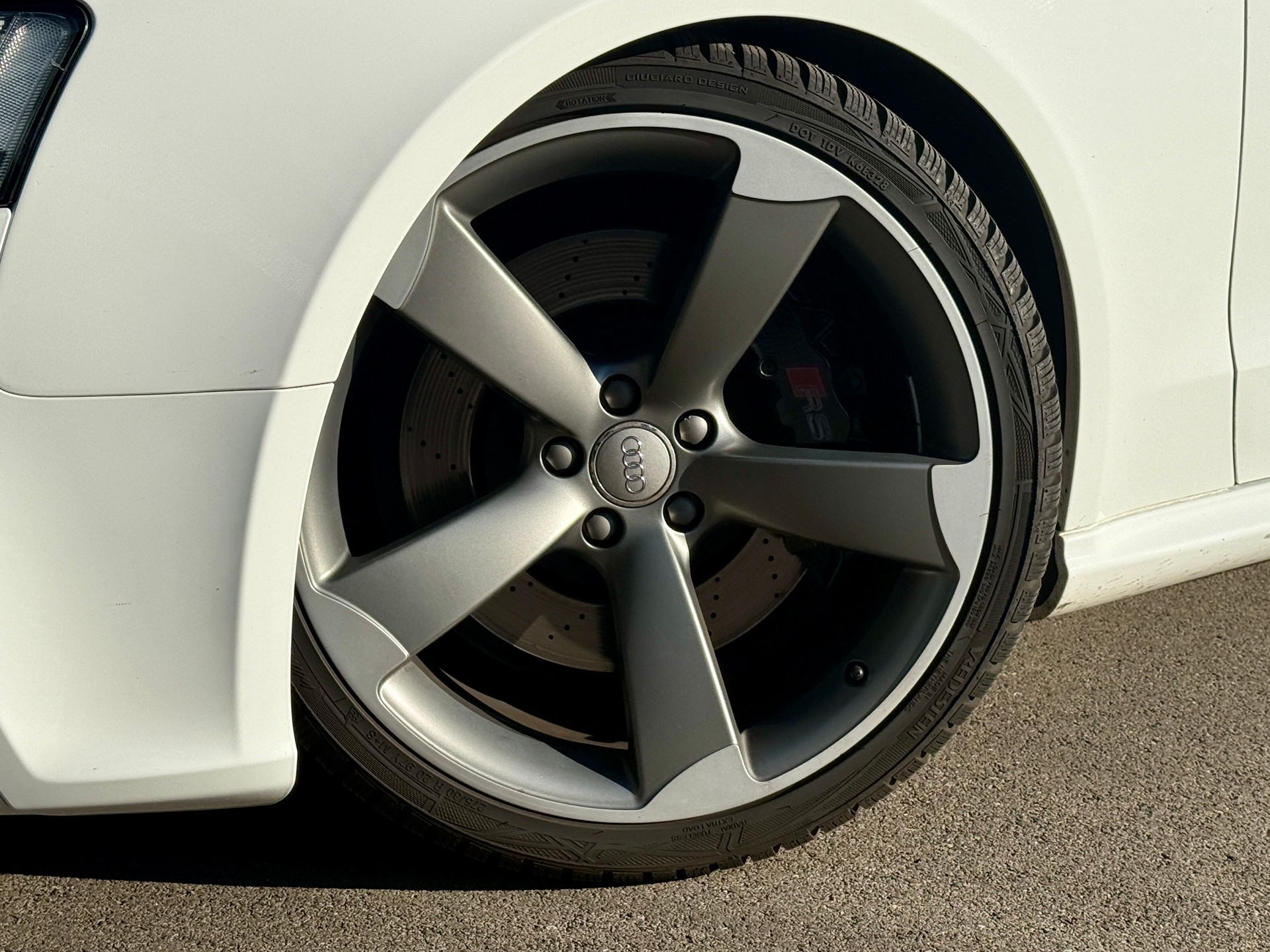 AUDI RS5 Coupé 4.2 FSI quattro S-tronic * HR-Federn * * B&O Sound * * ACC-Assist *-image-15