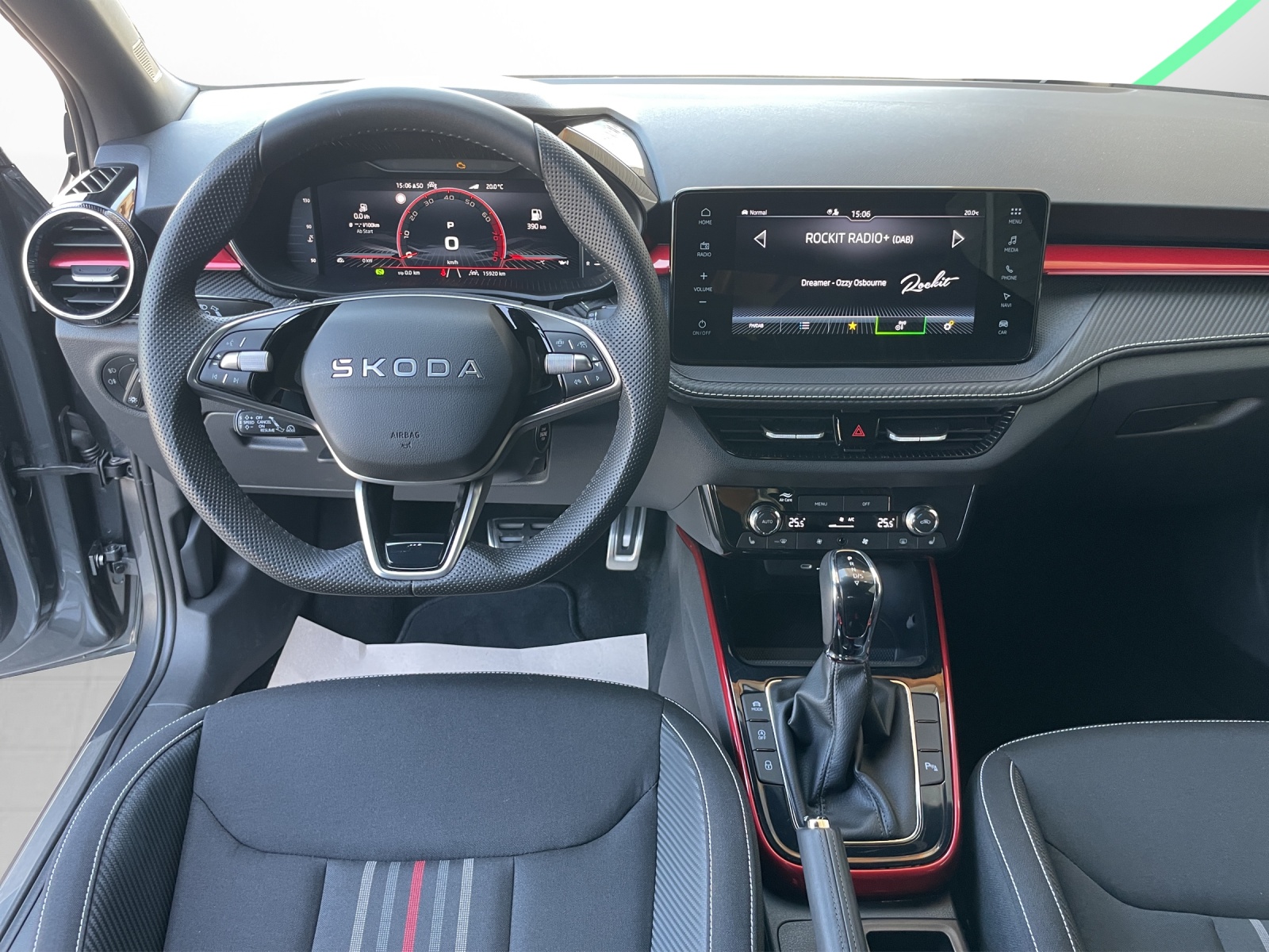 SKODA Fabia 1.0 TSI Monte Carlo DSG-image-9