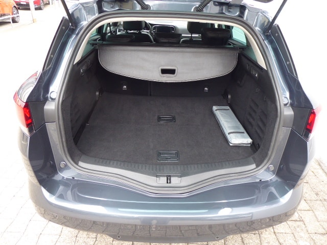 RENAULT Mégane Grandtour 1.5 dCi Techno EDC-image-11