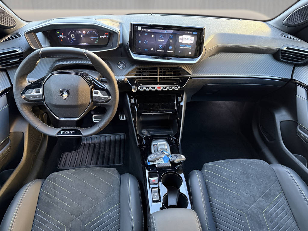 PEUGEOT 208 Hybrid 145 e-DCS6 GT Exclusive-image-5