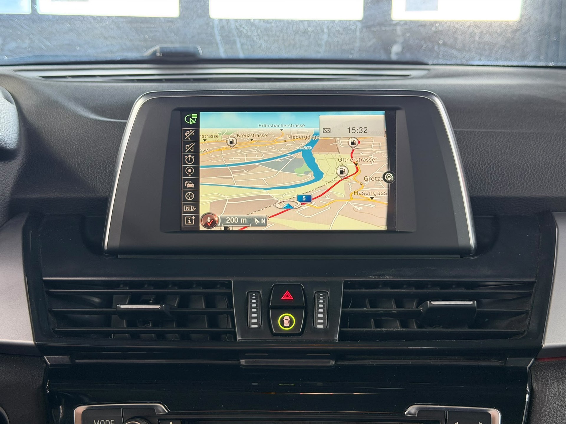 BMW 216d Gran Tourer Steptronic-image-17