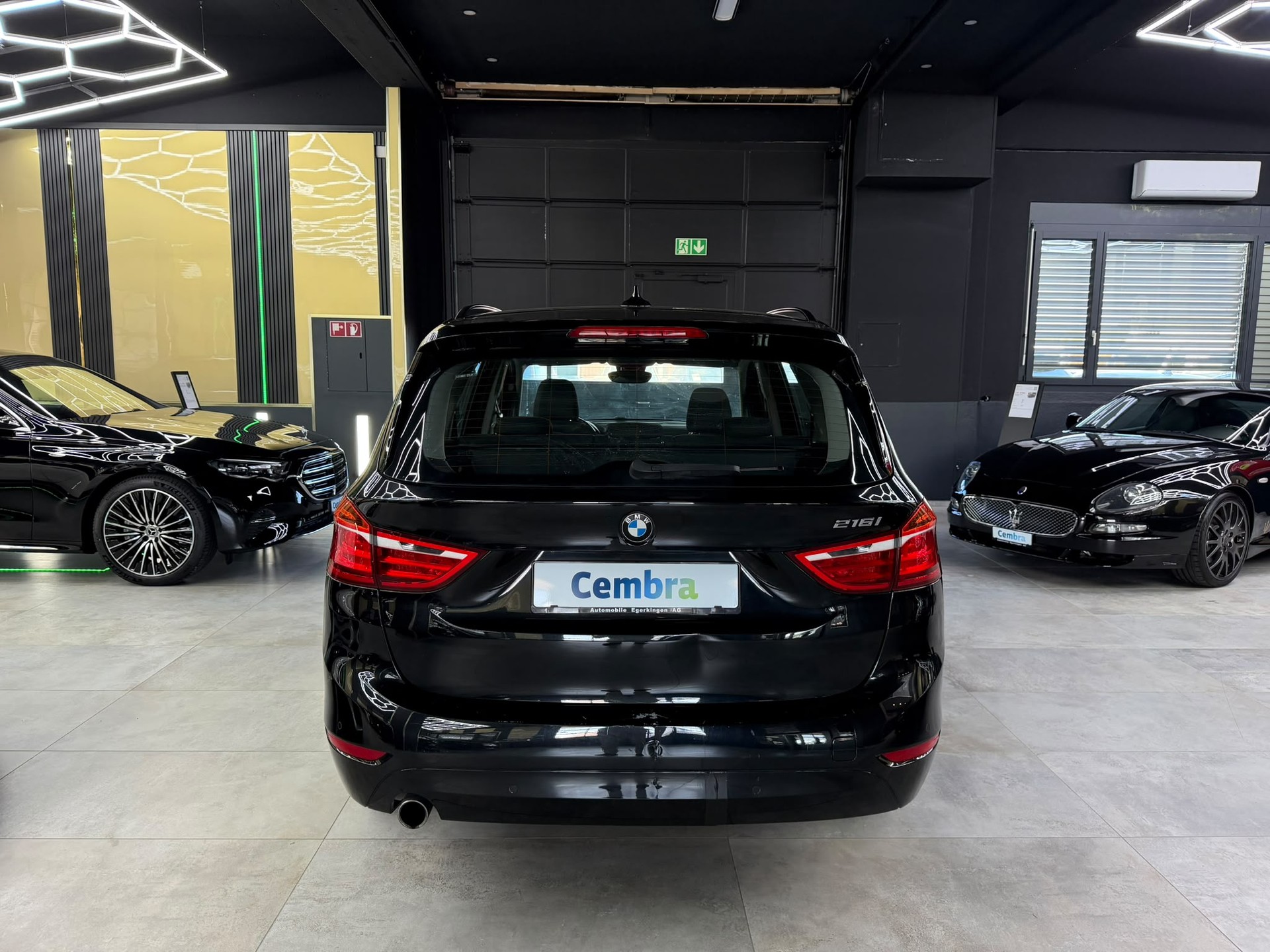 BMW 216d Gran Tourer Steptronic-image-5