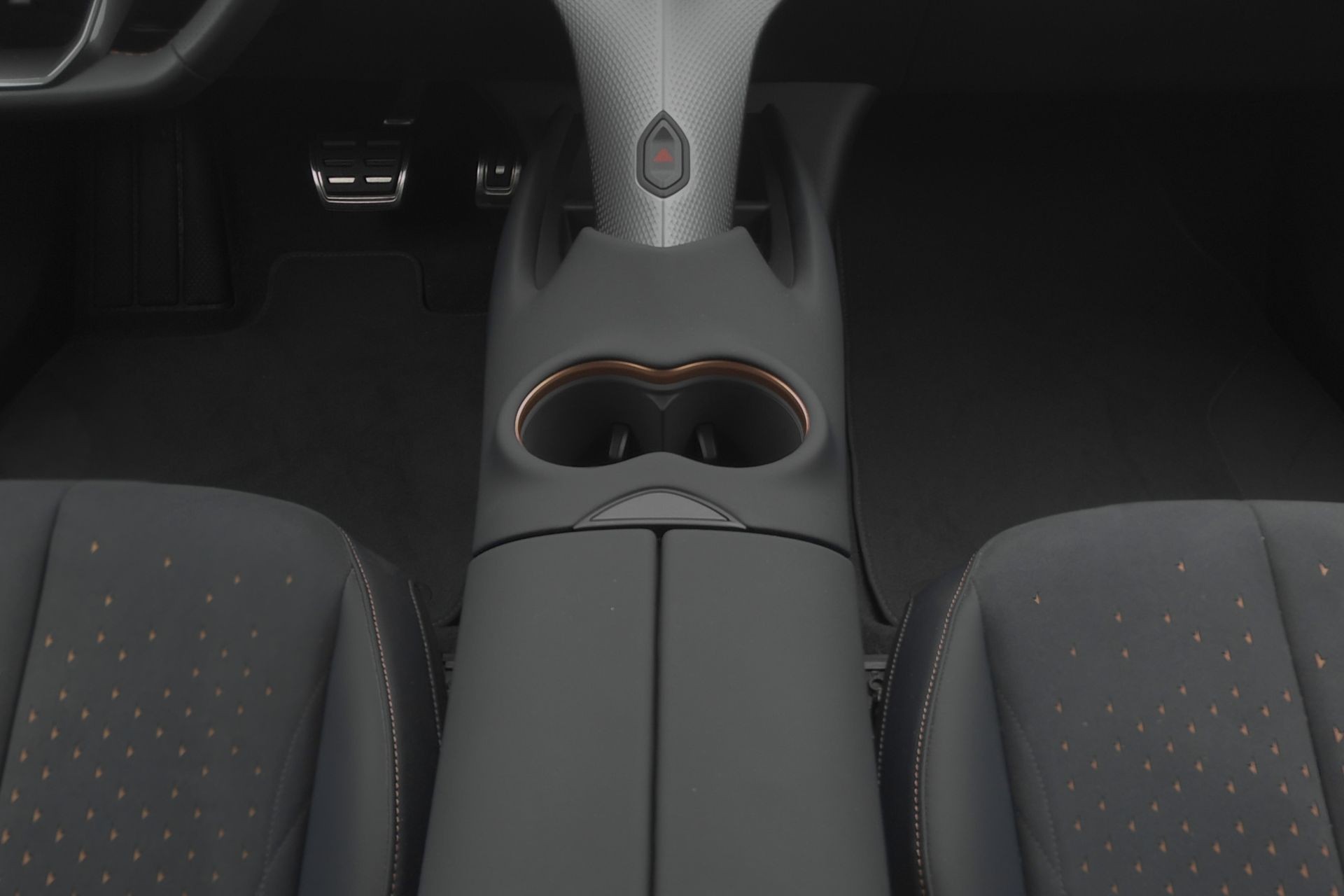 CUPRA Tavascan Type 9 77 kWh Adrenaline-image-8
