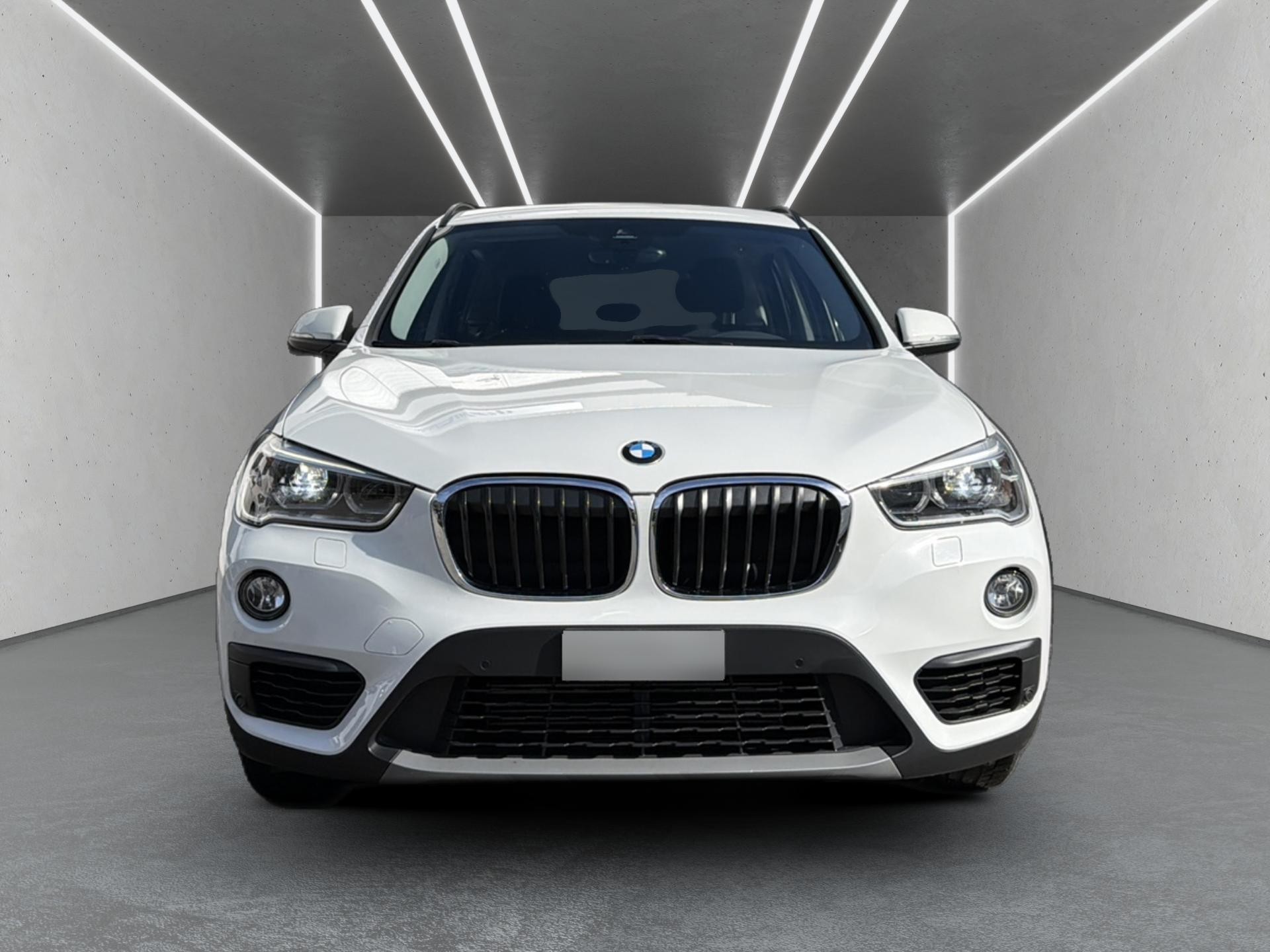 BMW X1 xDrive 18d Steptronic-image-1