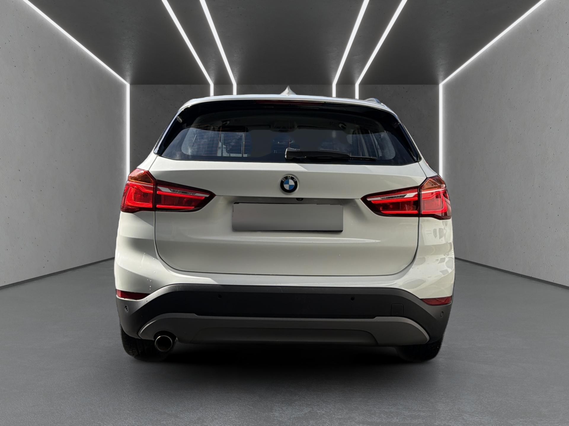 BMW X1 xDrive 18d Steptronic-image-6