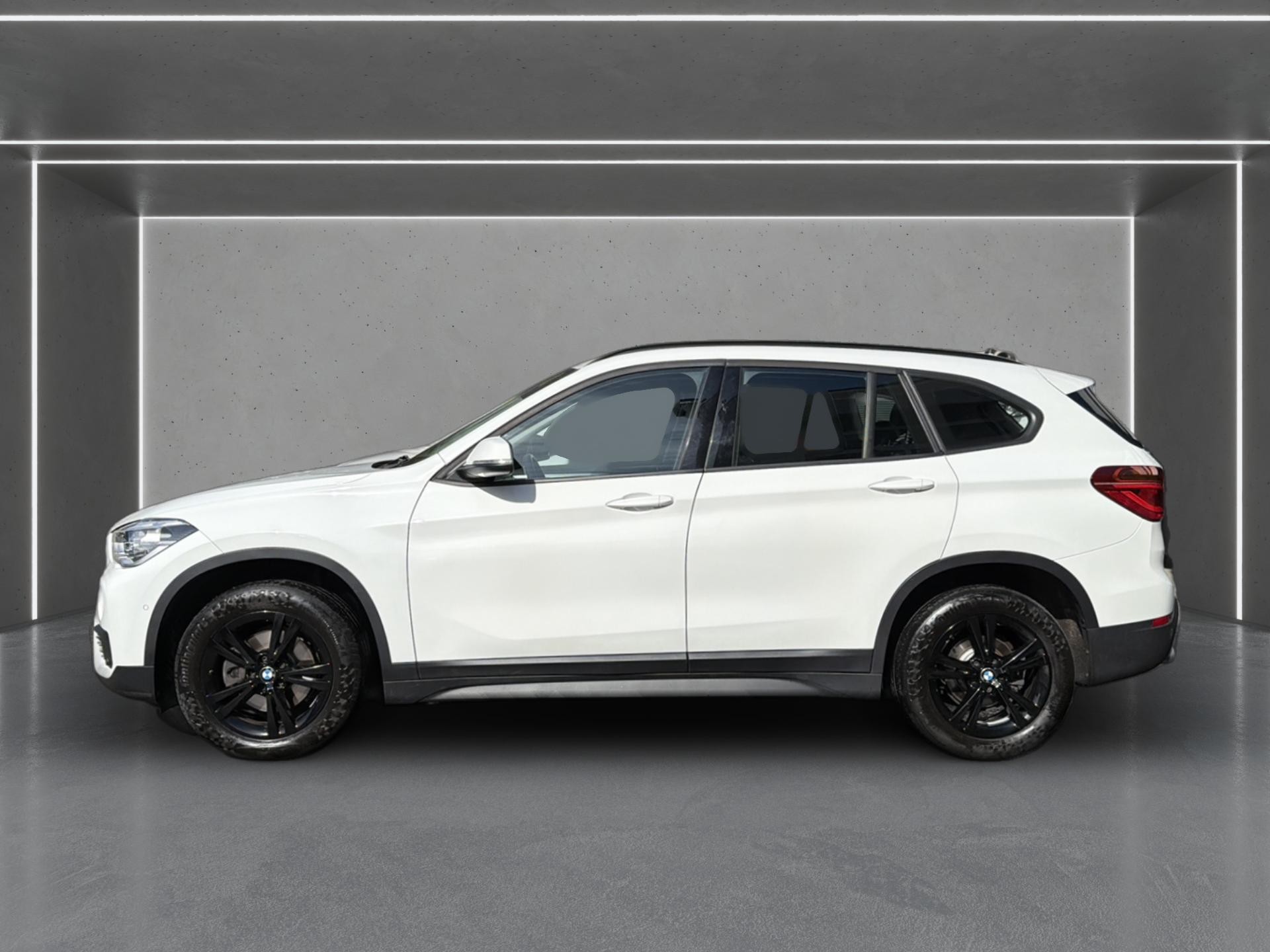 BMW X1 xDrive 18d Steptronic-image-4