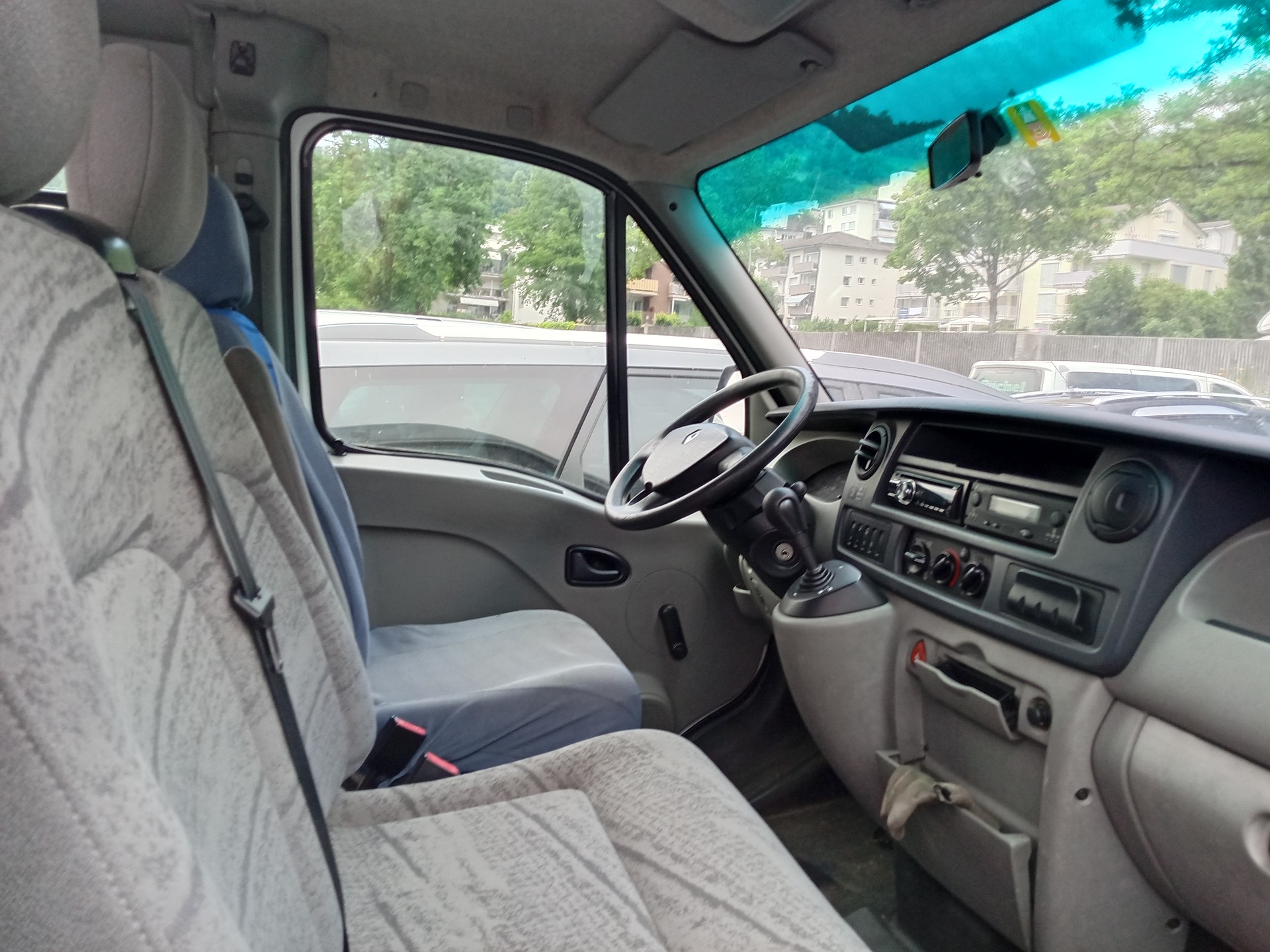 RENAULT Master T39 2.5dCi Minibus-image-7