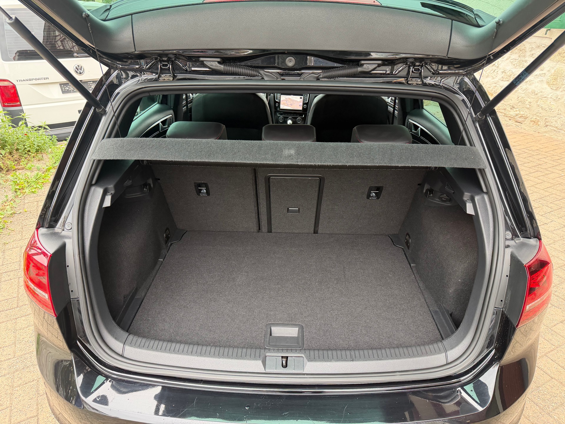 VW Golf 2.0 TSI GTI Performance DSG-image-10