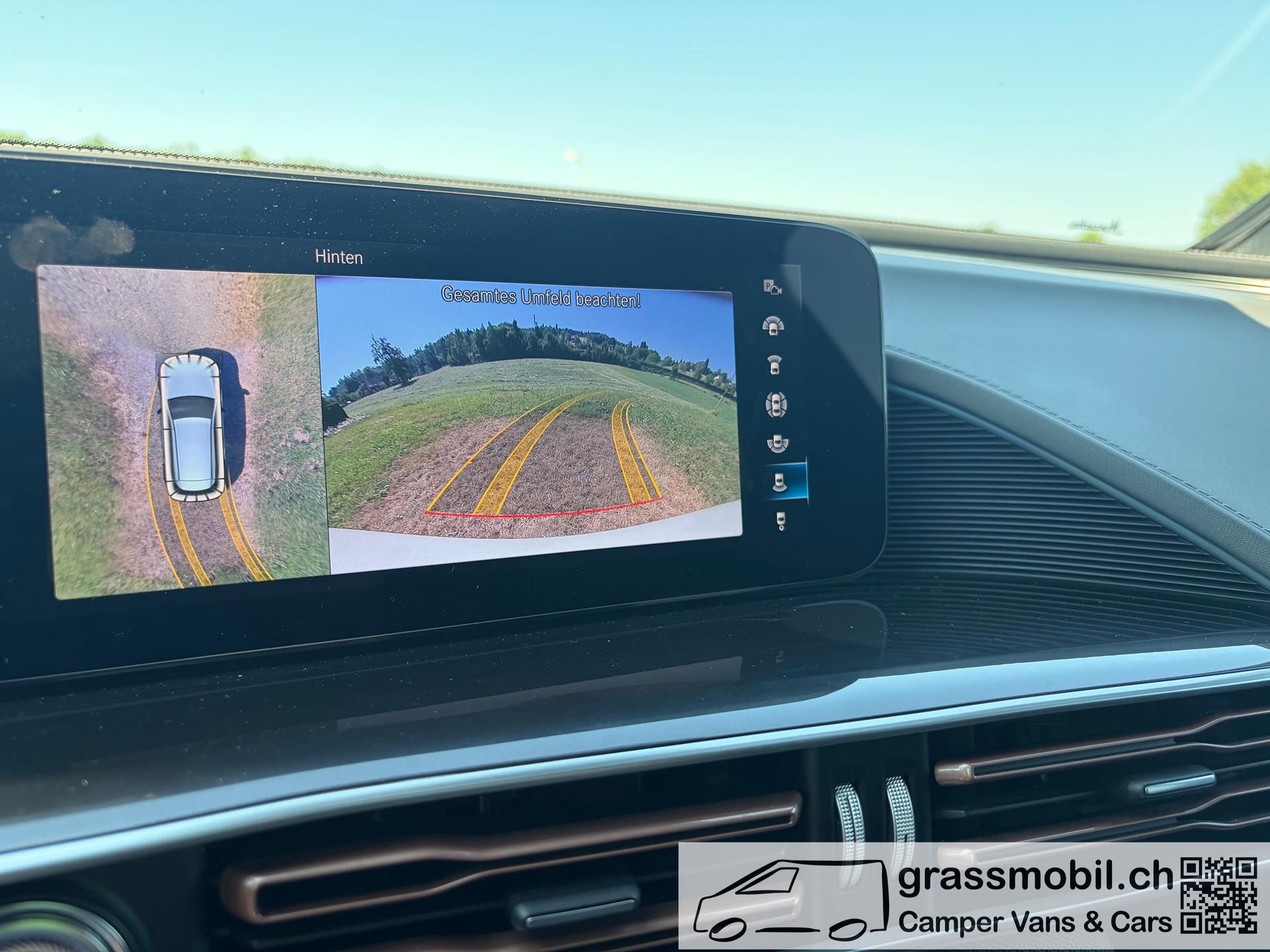 MERCEDES-BENZ EQC 400 4Matic EQ Star-image-11