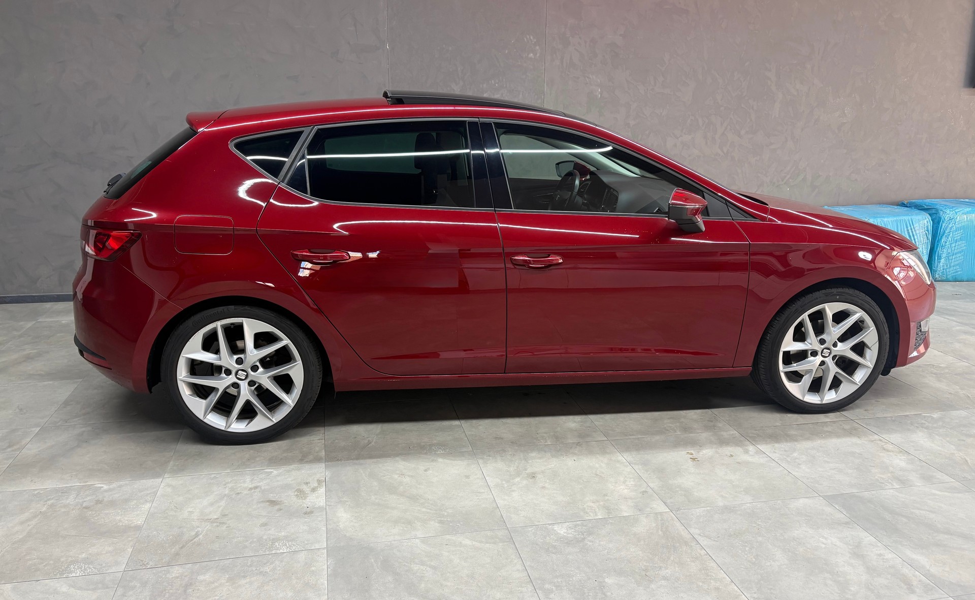 SEAT Leon 2.0 TDI FR DSG-image-2