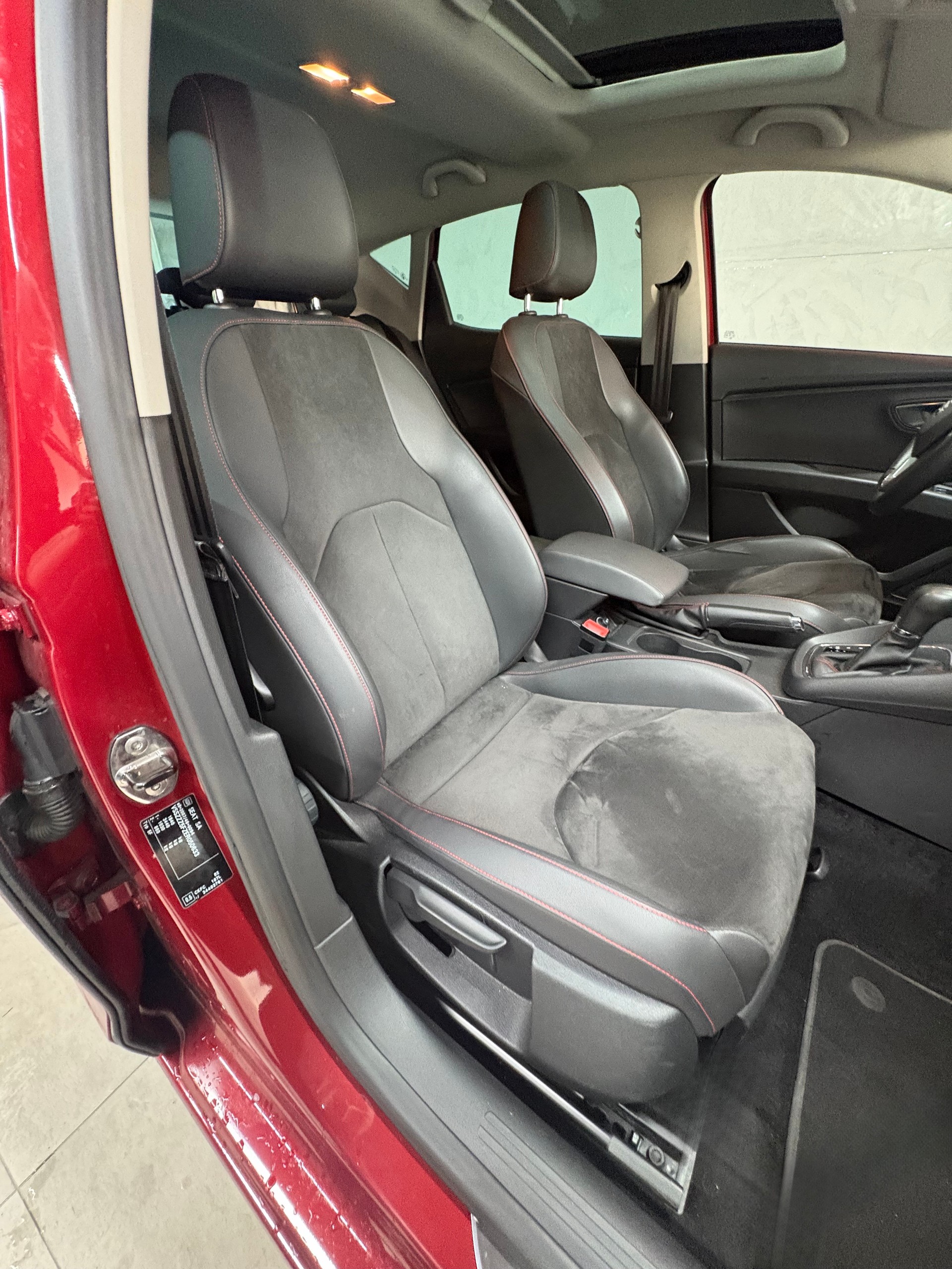 SEAT Leon 2.0 TDI FR DSG-image-7