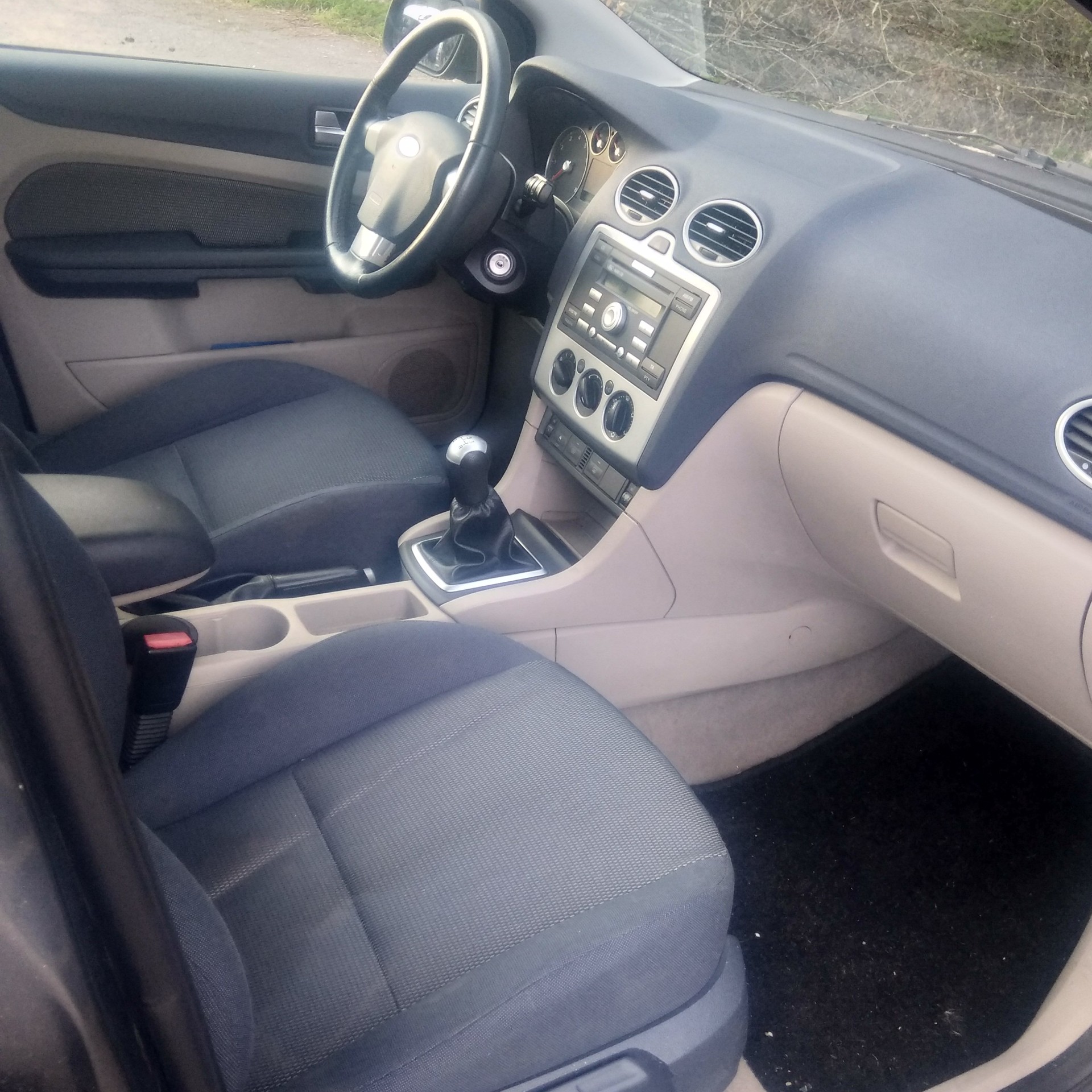 FORD Focus 2.0i Carving-image-14