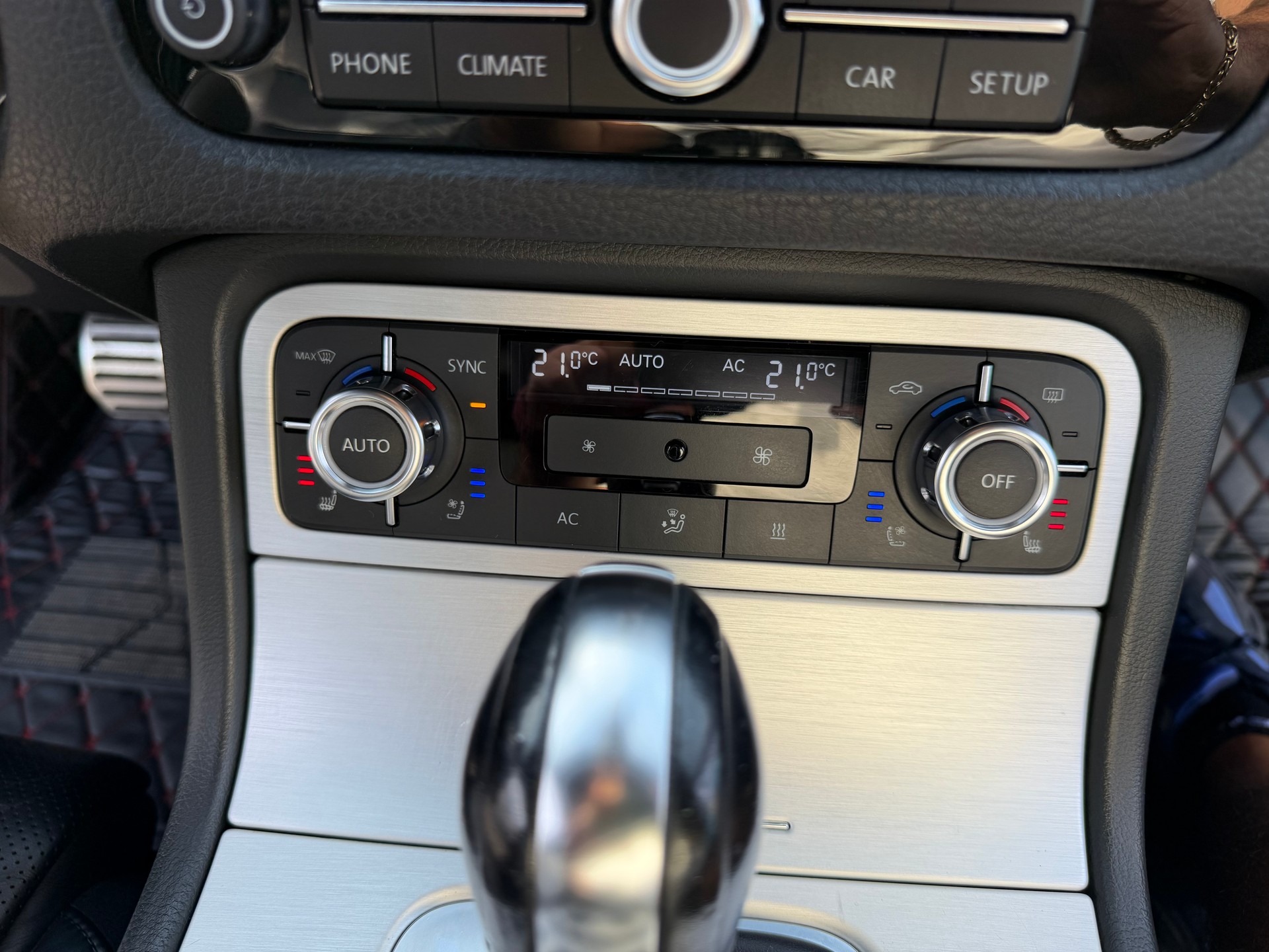 VW 3.0 V6 TDI 245 BMT ED X-image-4