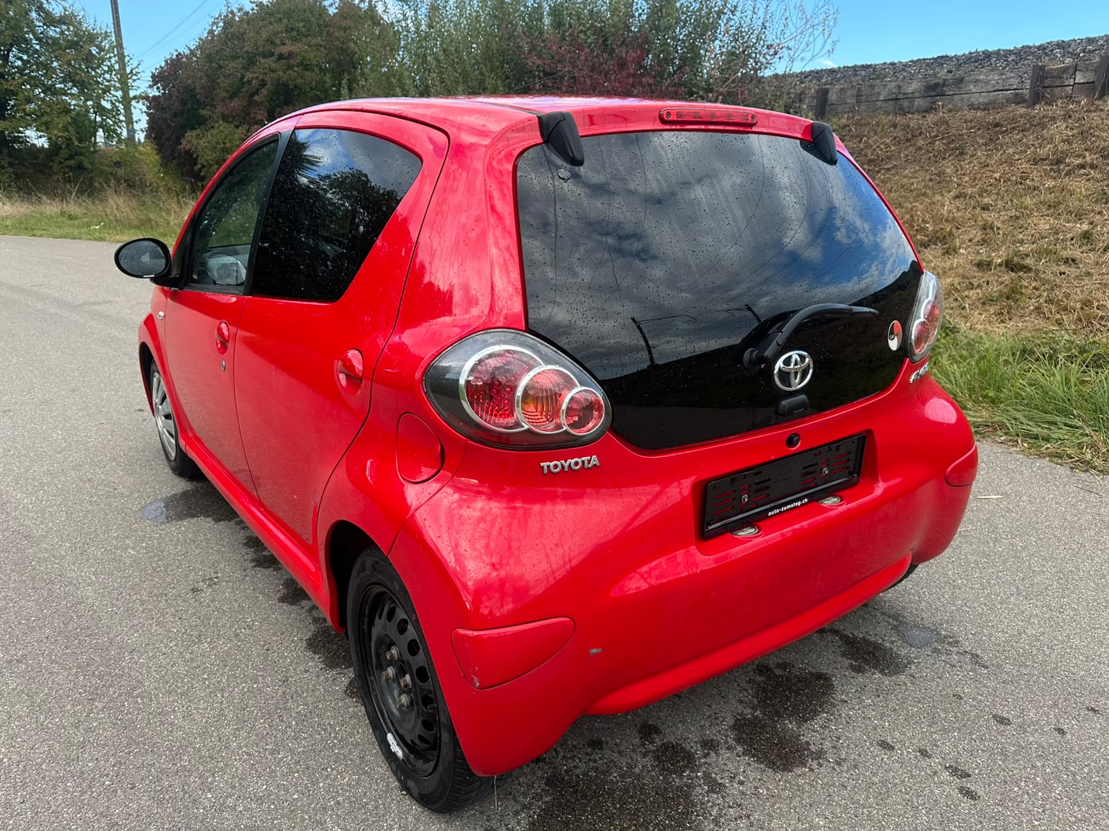 TOYOTA Aygo 1.0 VVT-i Terra-image-5