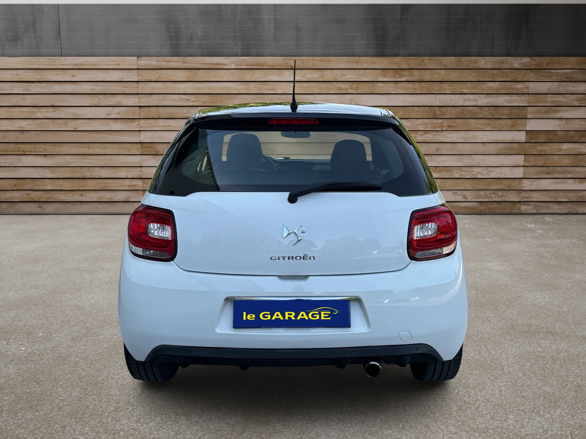 DS AUTOMOBILES DS3 1.2 VTi Chic-image-4