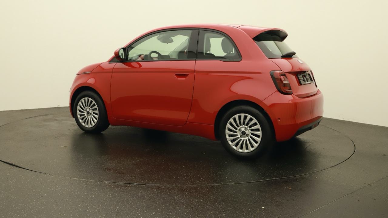FIAT 500 electric 87kWh Icon-showroom-element-2
