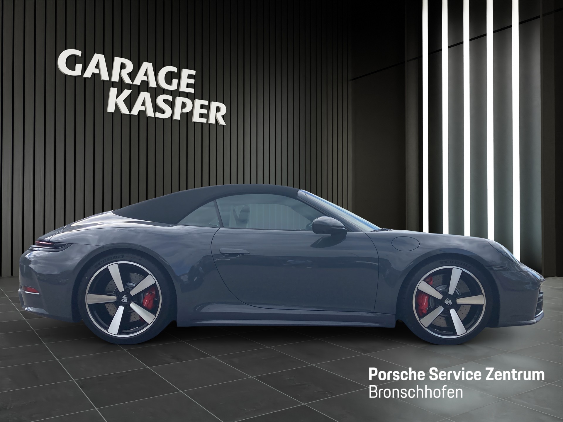 PORSCHE 911 Carrera S Cabriolet-image-5